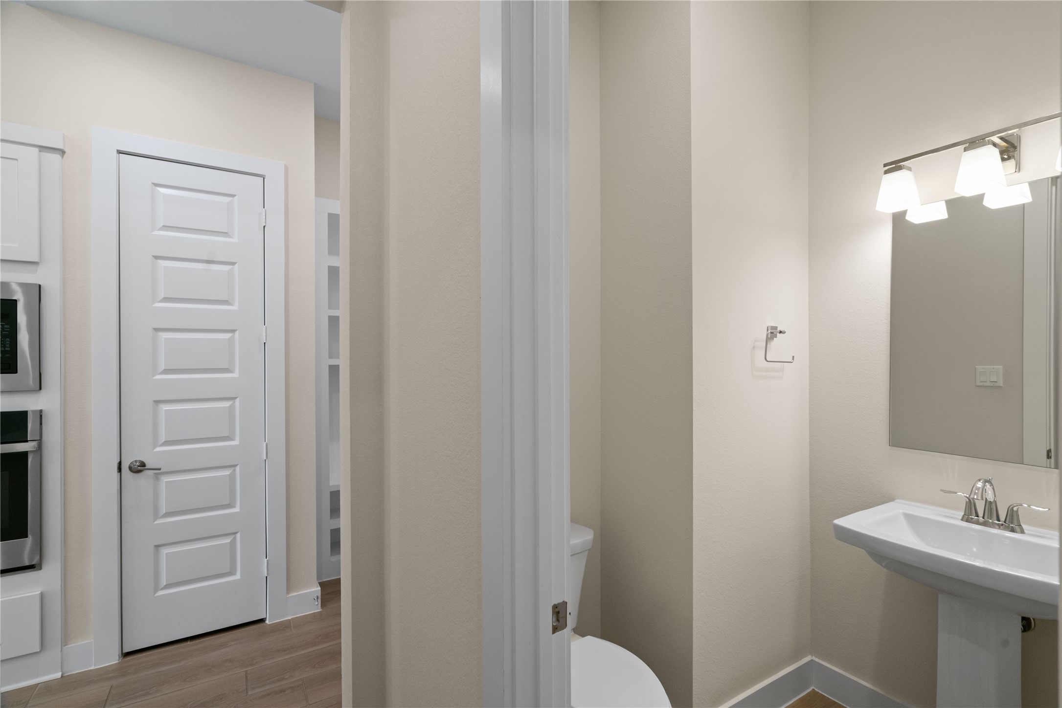 28058 Willow Glen Drive Property Photo 20