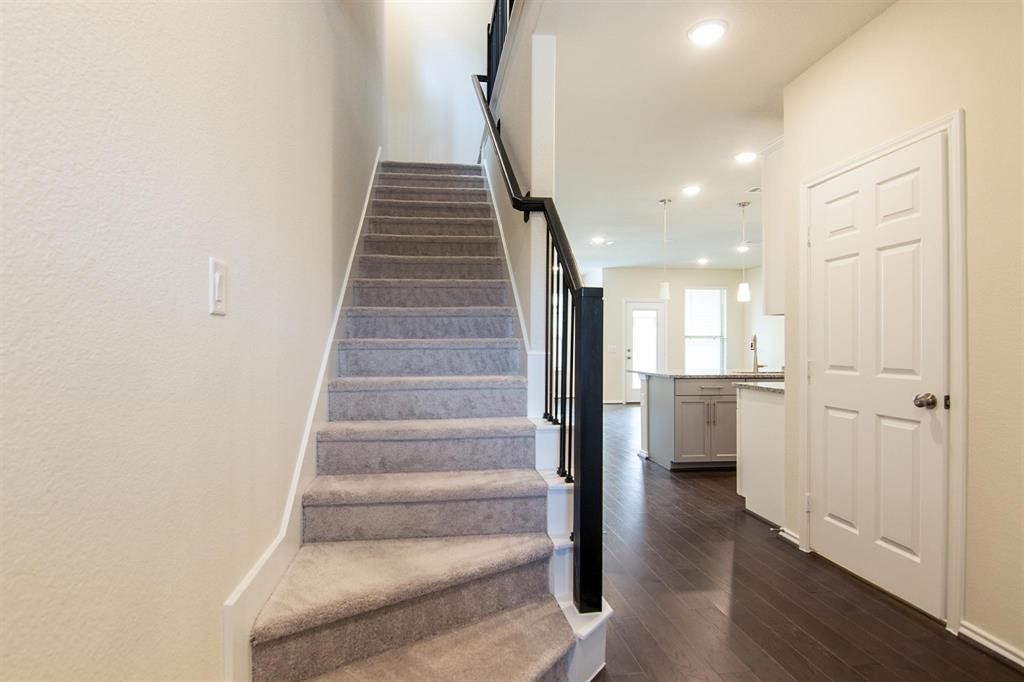 3421 Avondale View Drive Property Photo 5