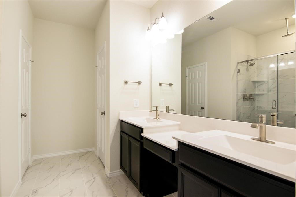 3421 Avondale View Drive Property Photo 19