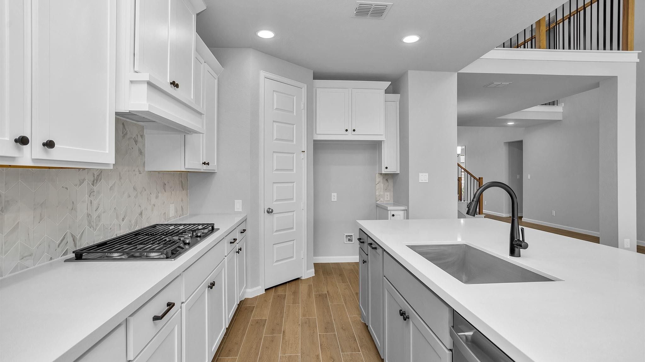 10918 Spring Wind Drive Property Photo 11