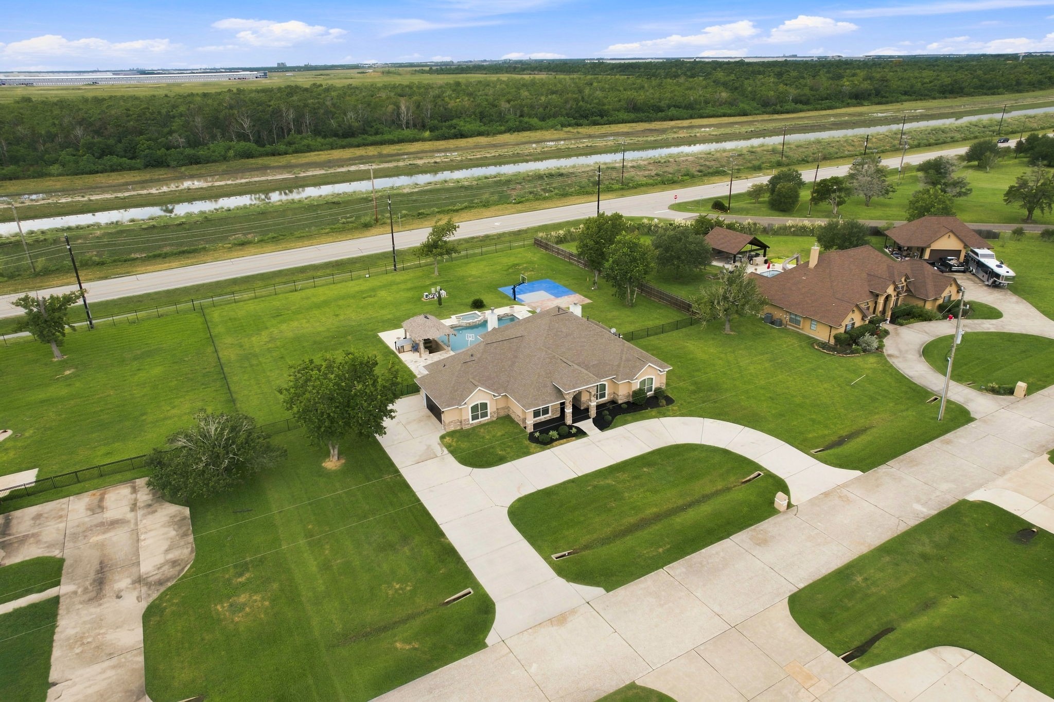8999 Water Point Drive Property Photo 46
