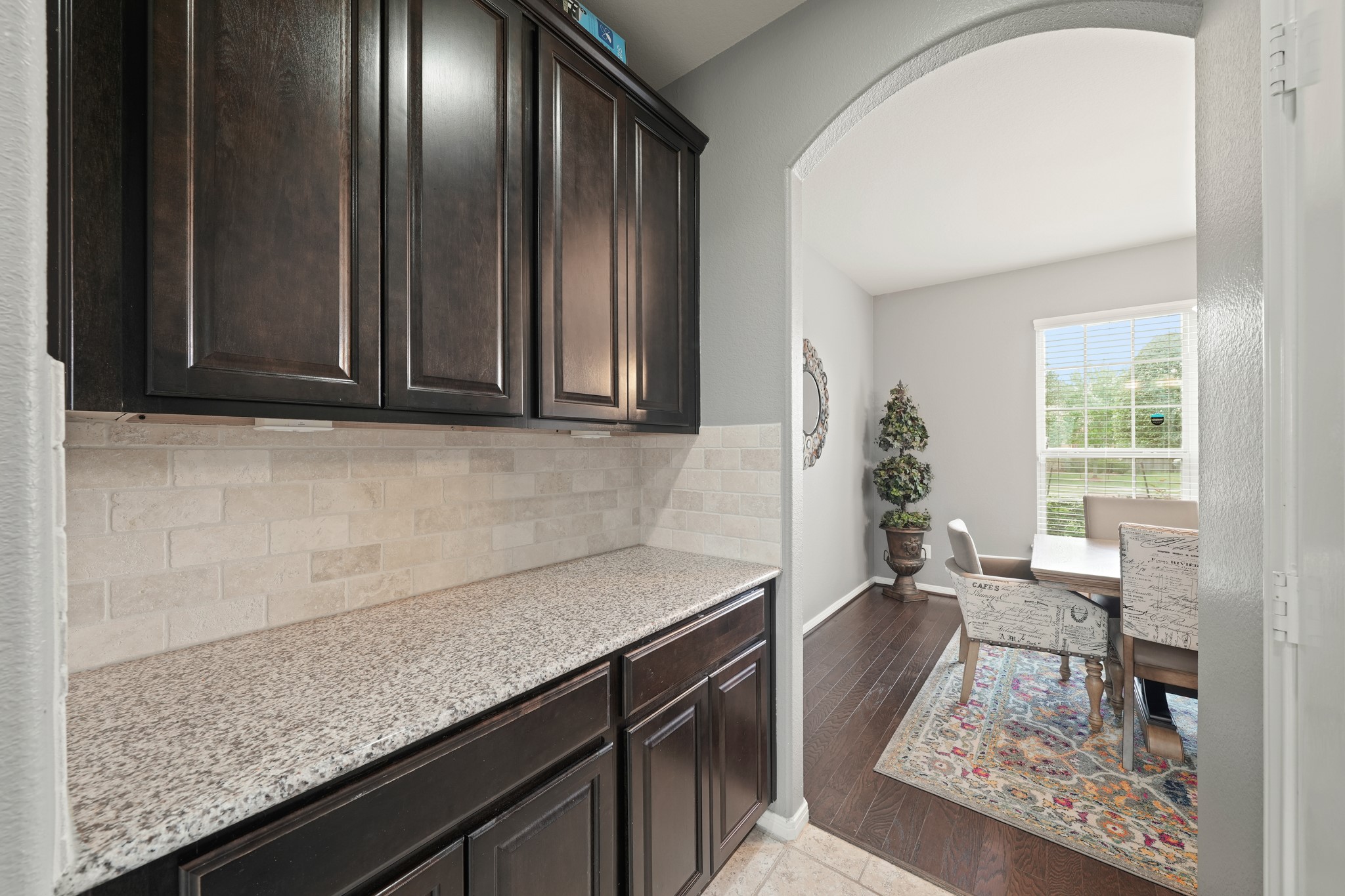 4526 Selwyn Road Property Photo 7