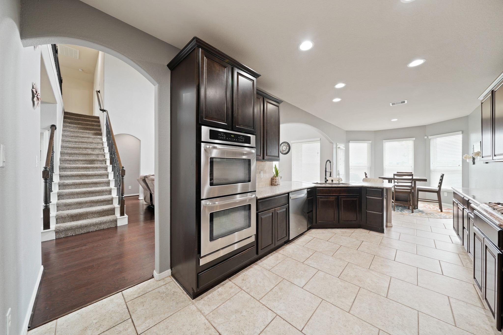 4526 Selwyn Road Property Photo 8