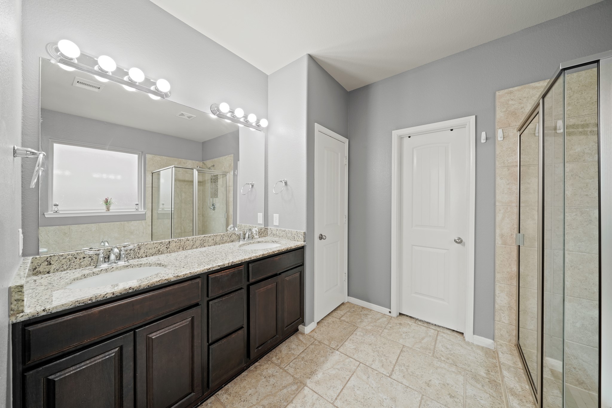 4526 Selwyn Road Property Photo 21