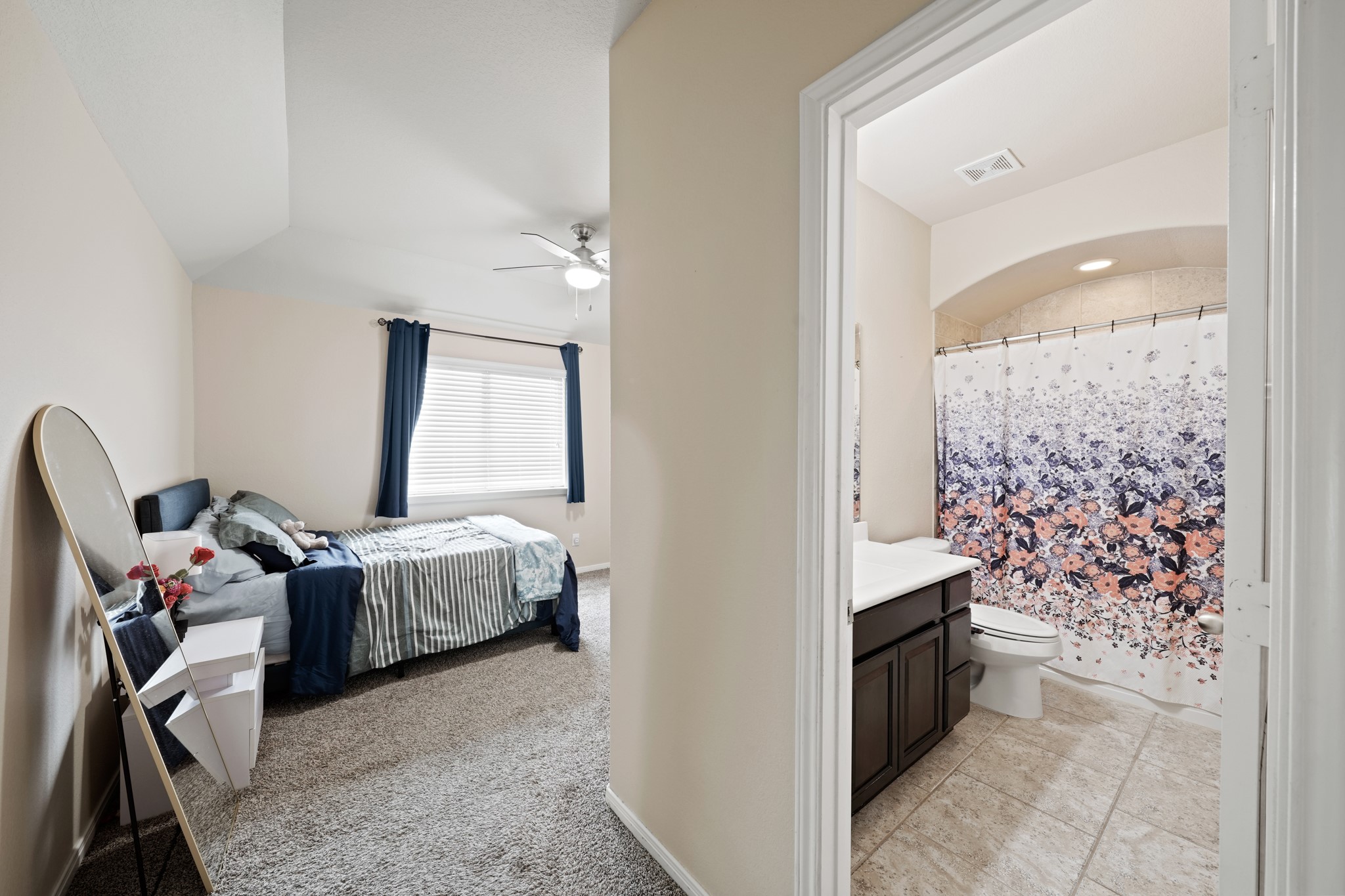 4526 Selwyn Road Property Photo 25