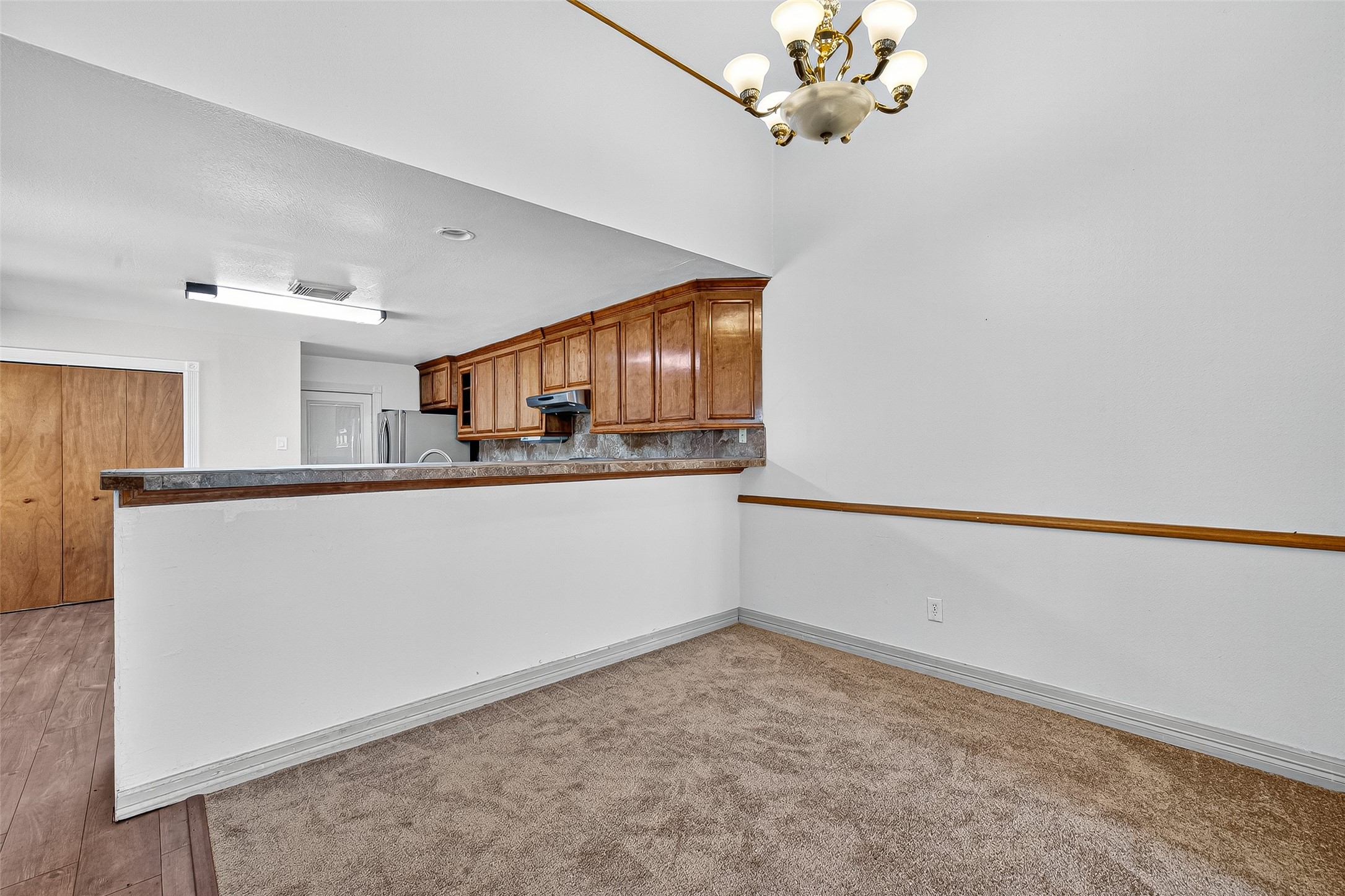 3258 Meadway Drive Property Photo 12