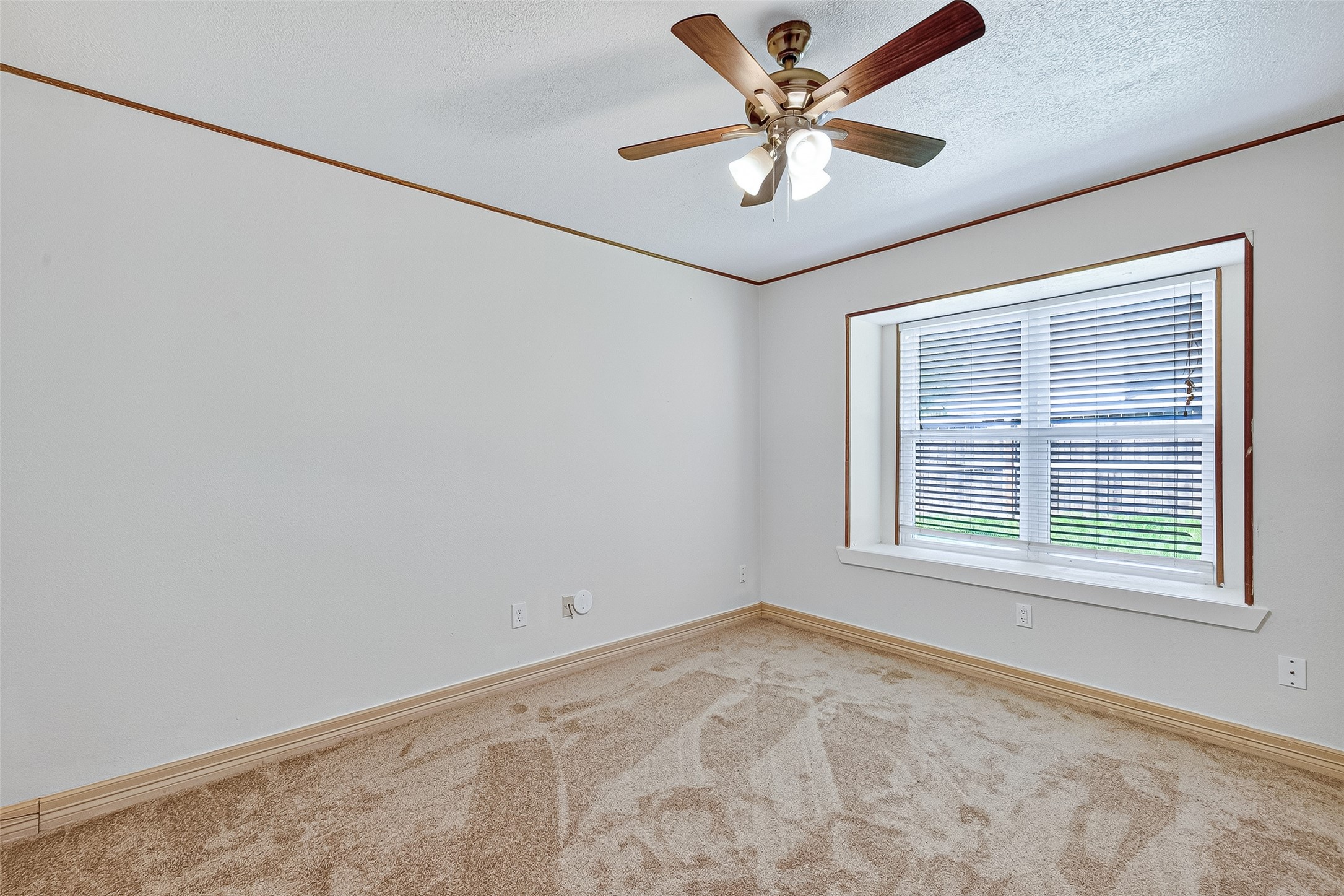 3258 Meadway Drive Property Photo 30