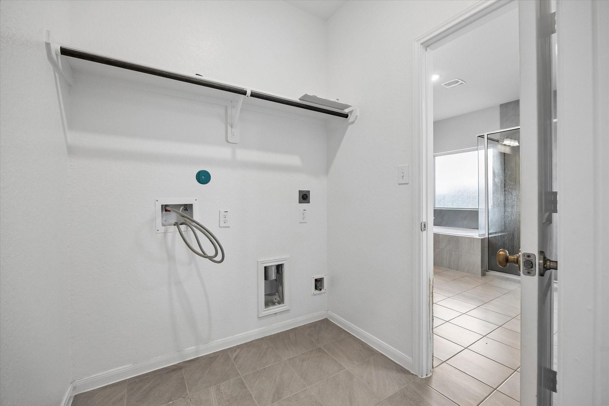5911 Wayne Way Property Photo 19