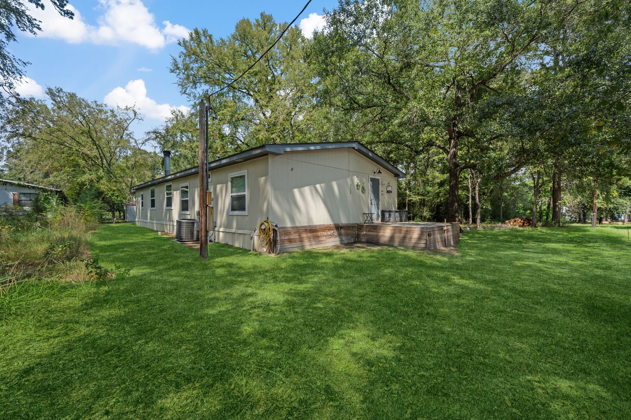 161 W Creek Property Photo 21