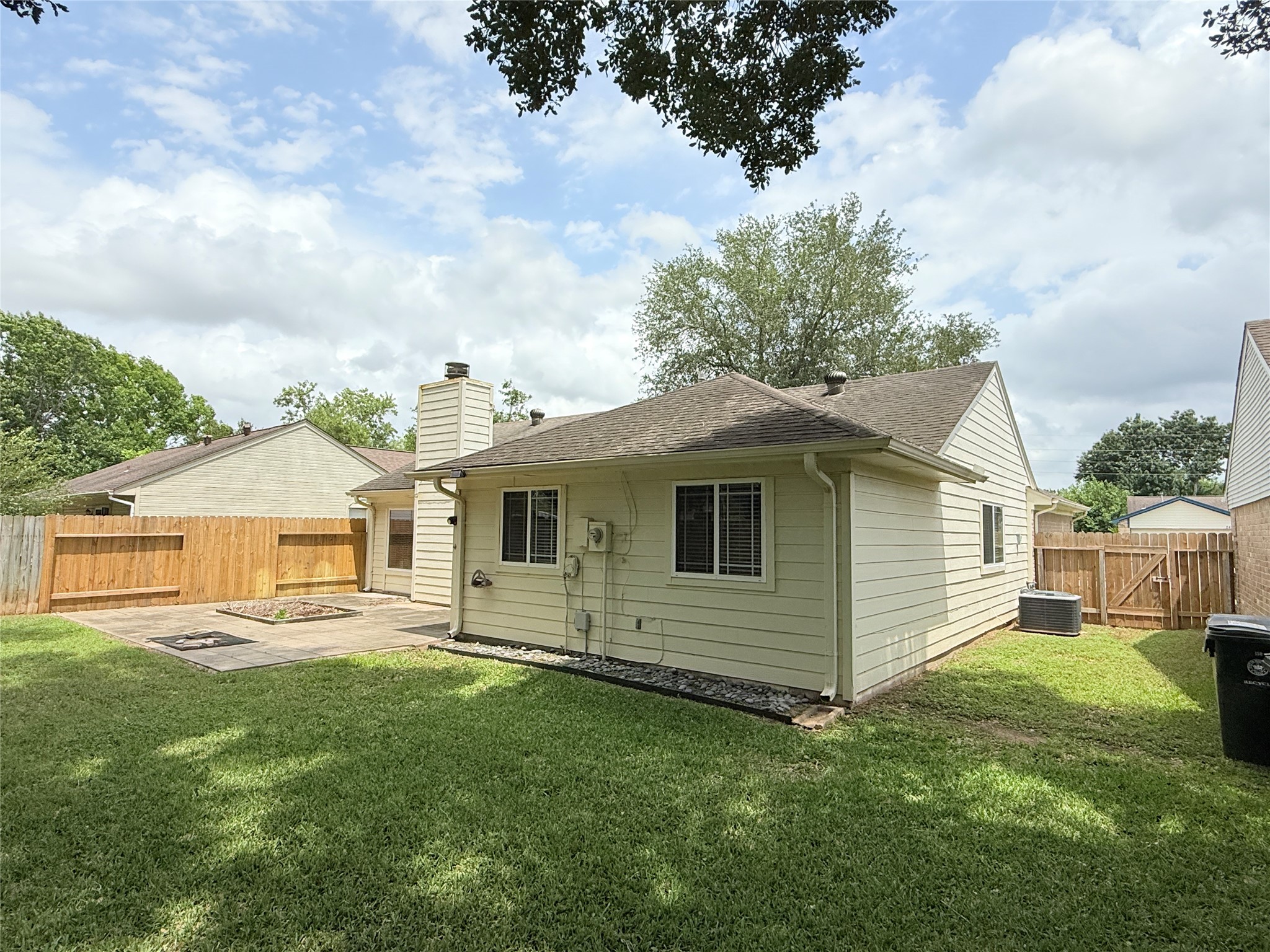 2410 Old Fort Road Property Photo 12