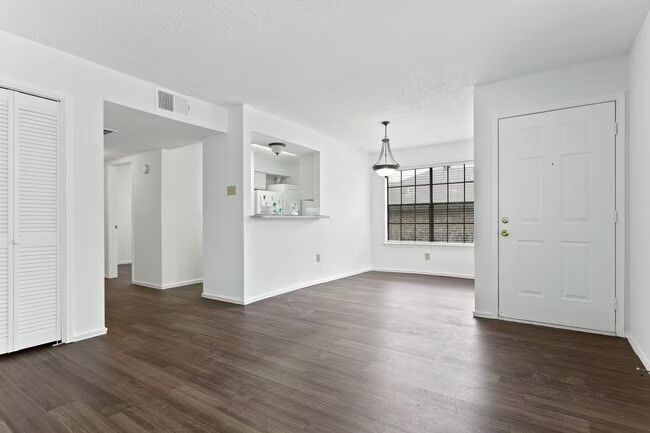 3305 Dilido St 1105 Property Photo 6