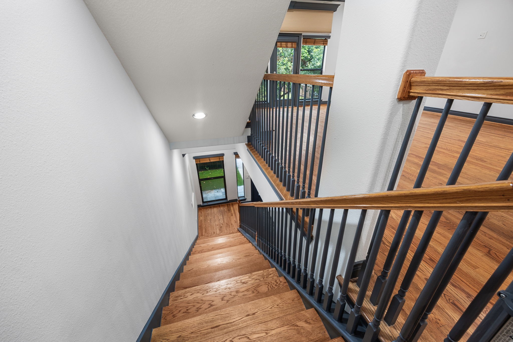 1119 Saint Charles Street Property Photo 19