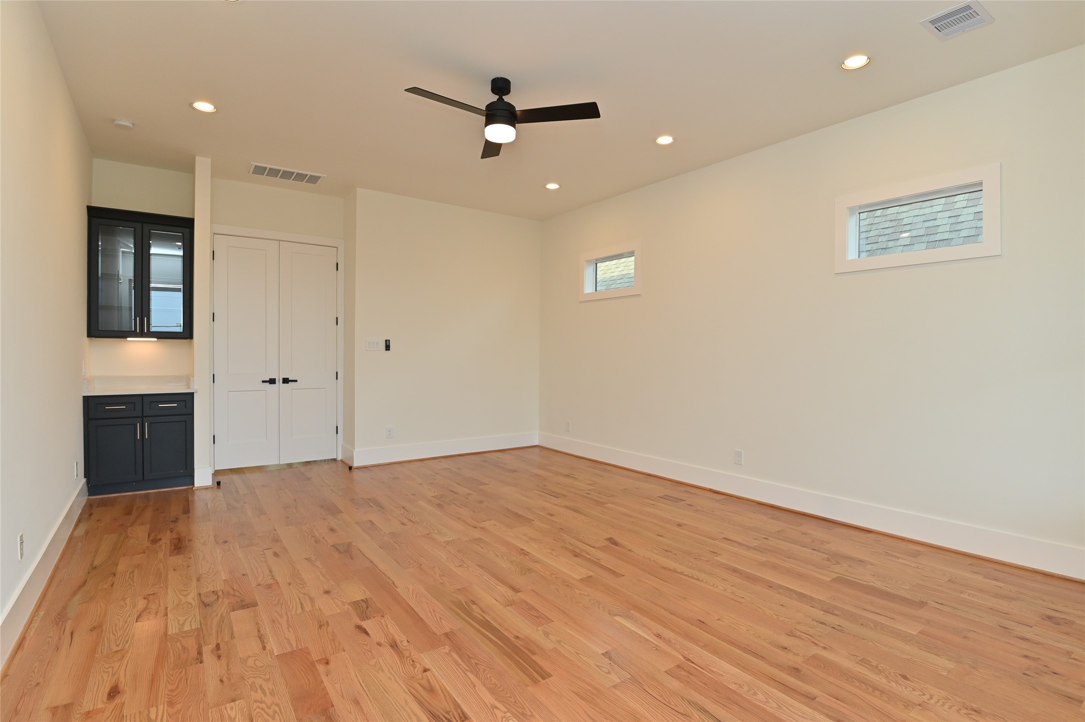 1733 Du Barry Lane Property Photo 25