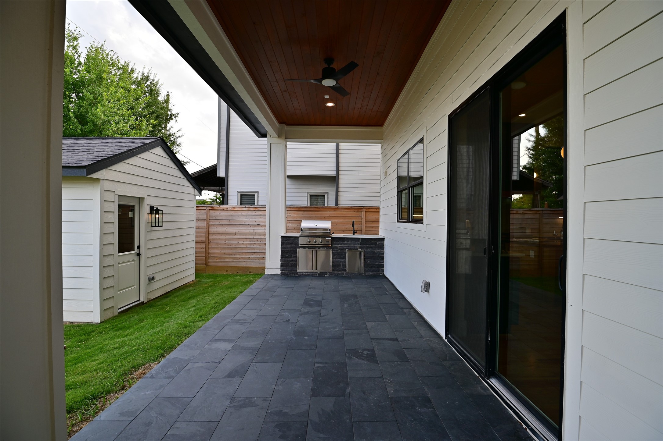 1733 Du Barry Lane Property Photo 42
