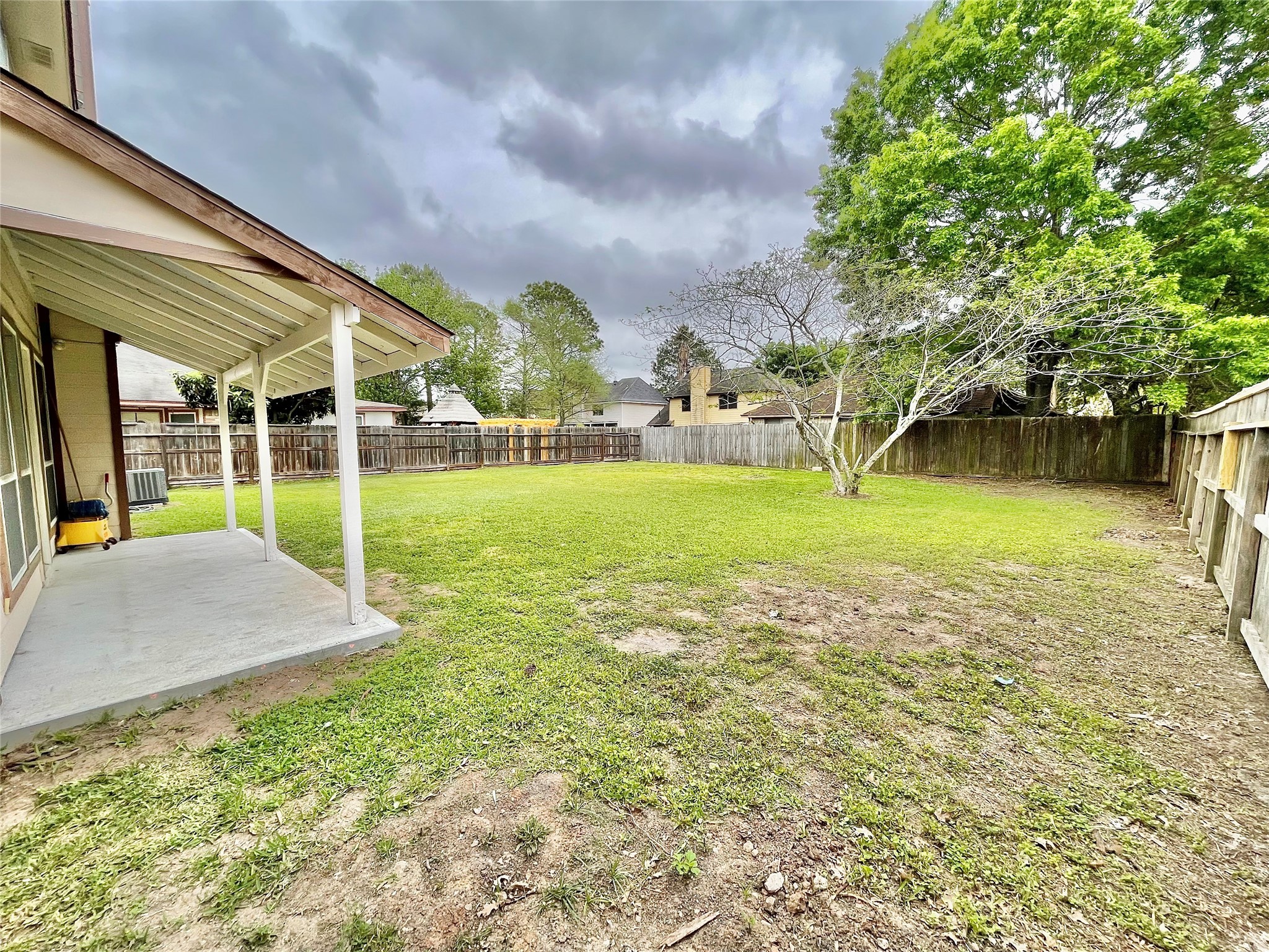 10910 Olivewood Drive Property Photo 16