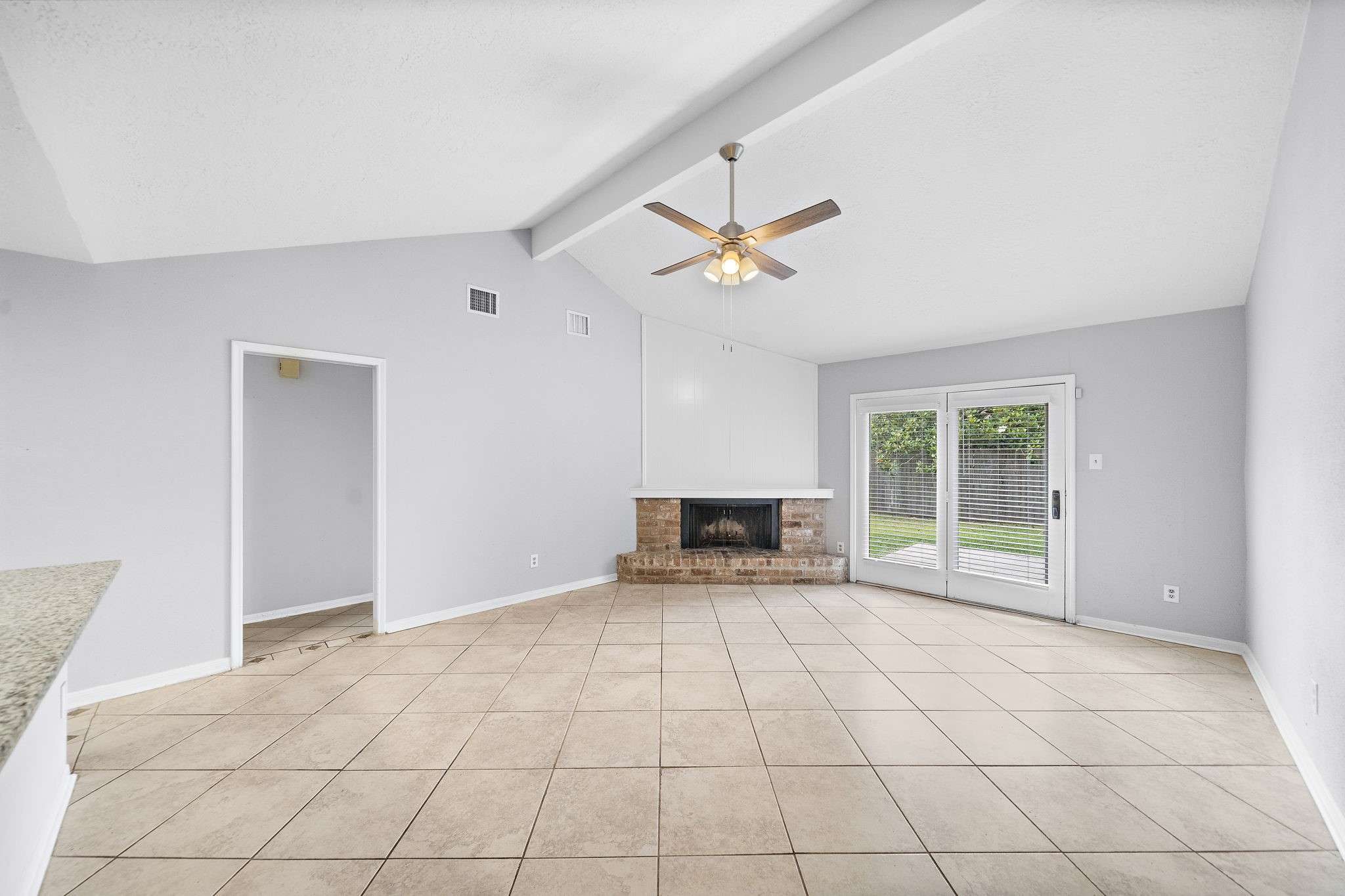 1617 Pecan Hollow Street Property Photo 2