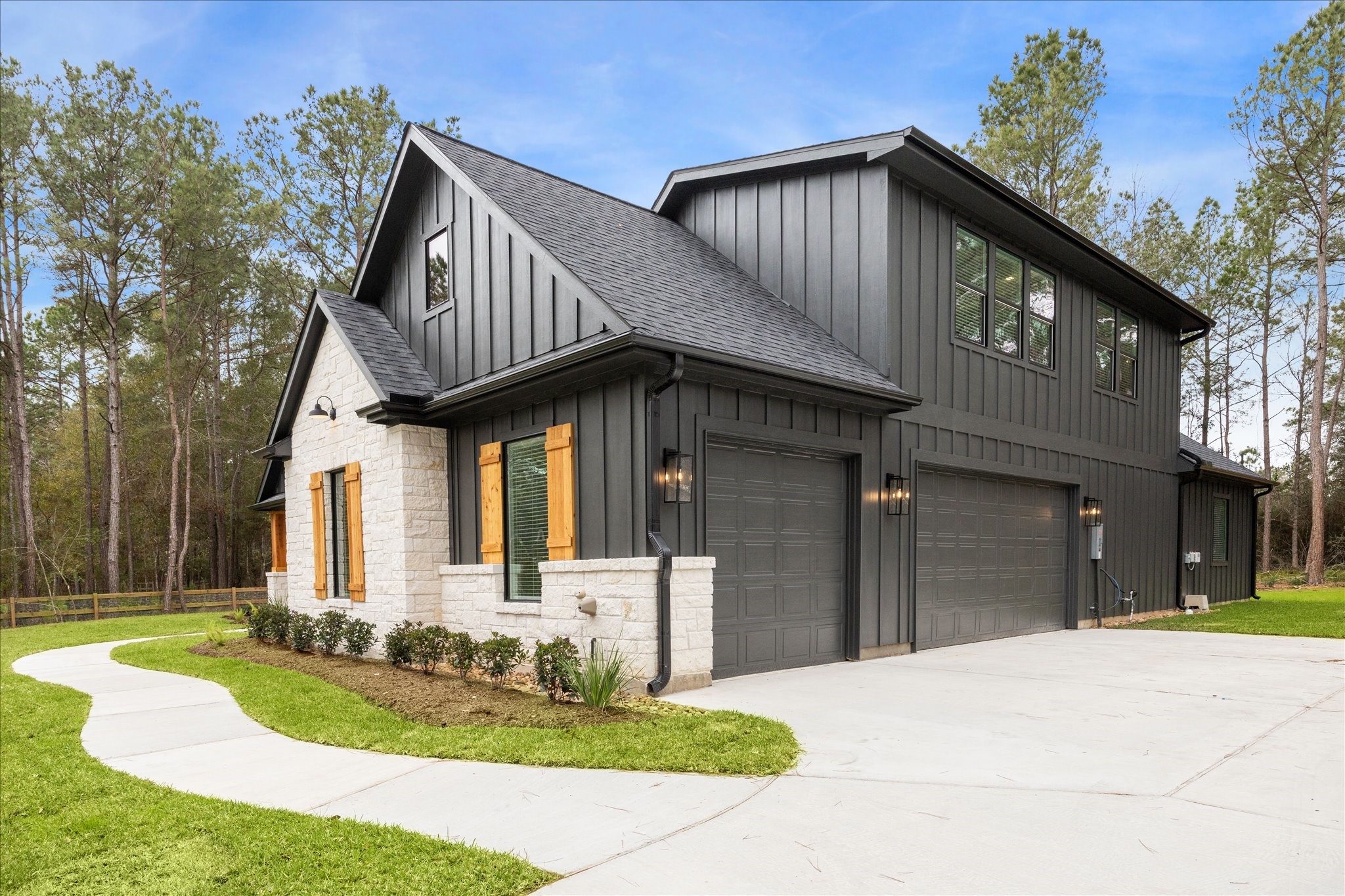 9332 Cedar Bend Property Photo 4