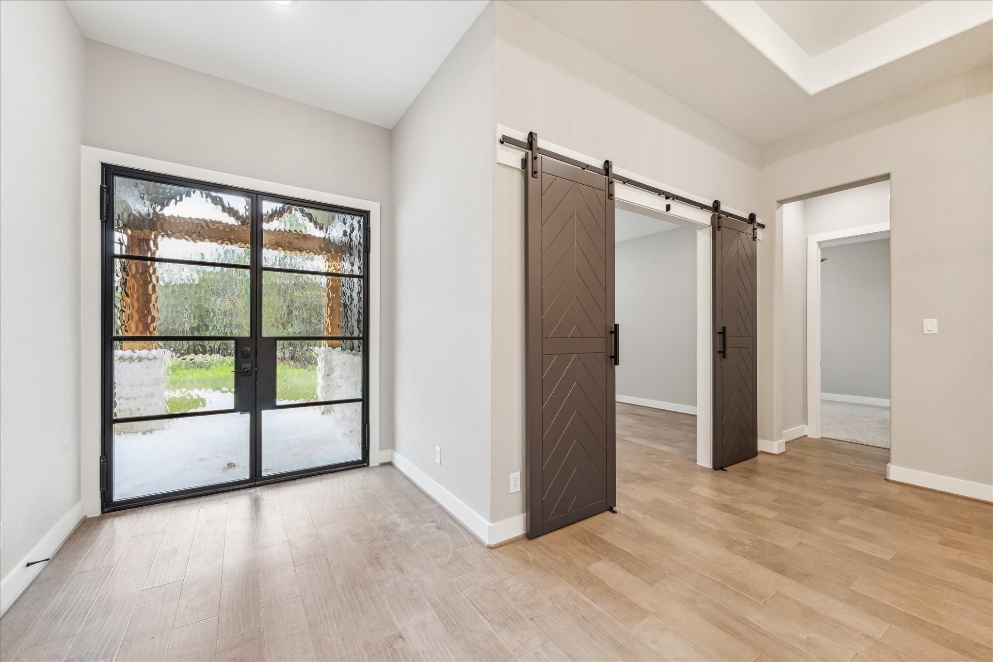 9332 Cedar Bend Property Photo 5