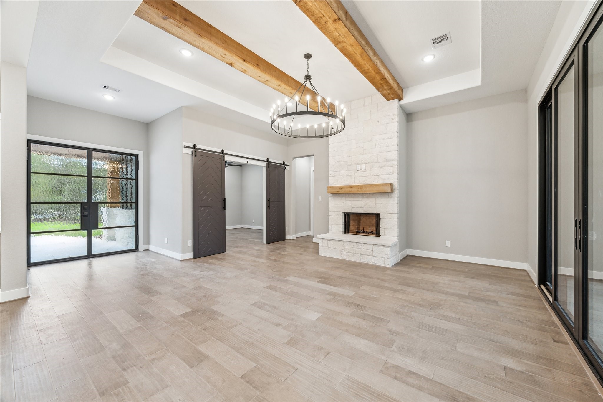 9332 Cedar Bend Property Photo 8