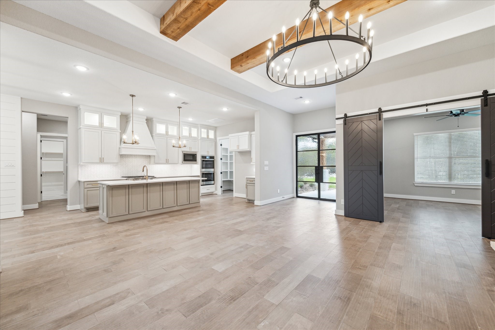 9332 Cedar Bend Property Photo 10