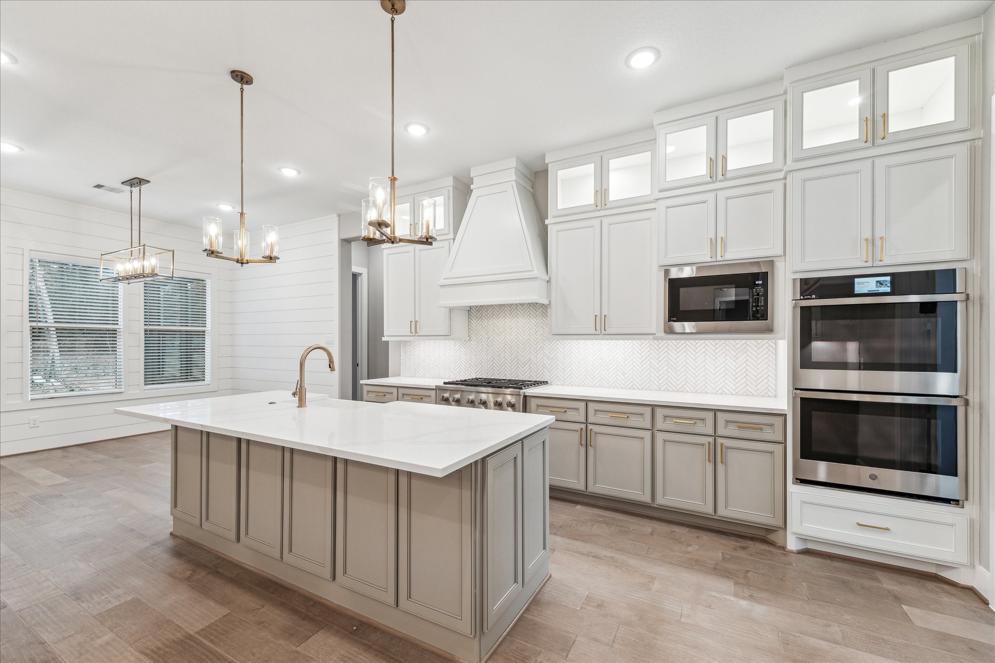 9332 Cedar Bend Property Photo 13