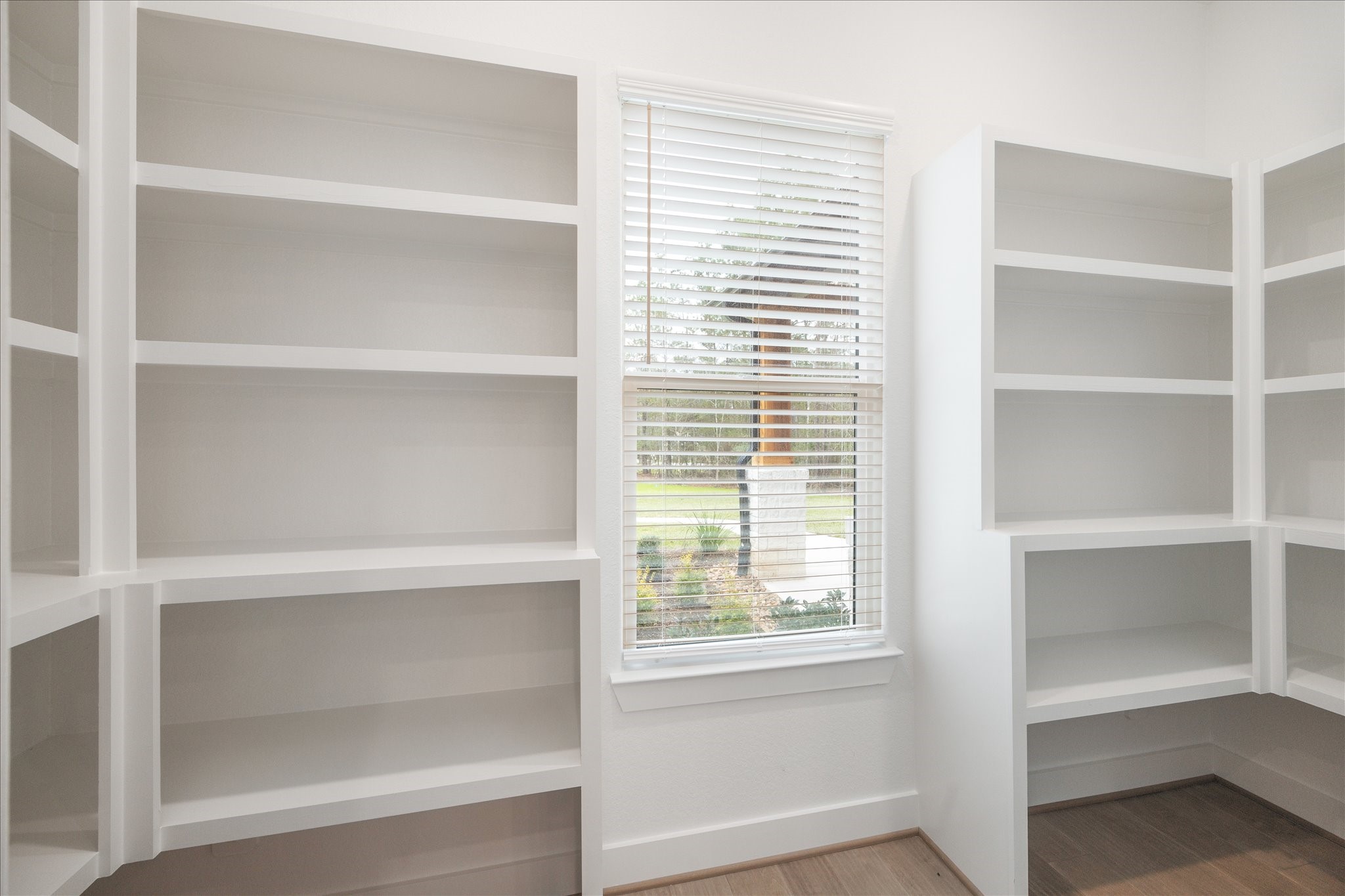 9332 Cedar Bend Property Photo 16