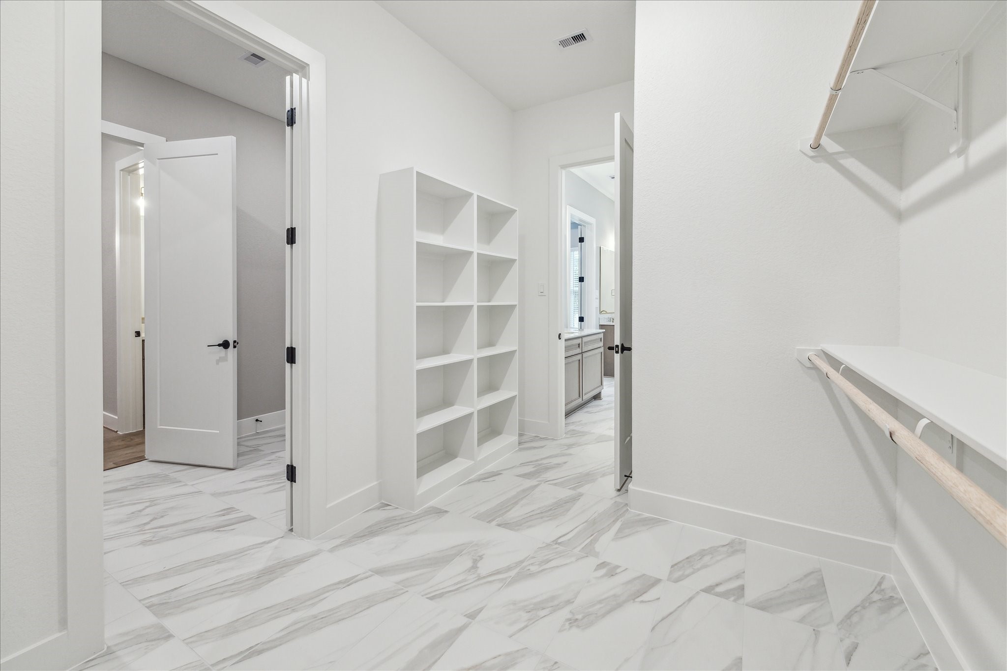 9332 Cedar Bend Property Photo 27