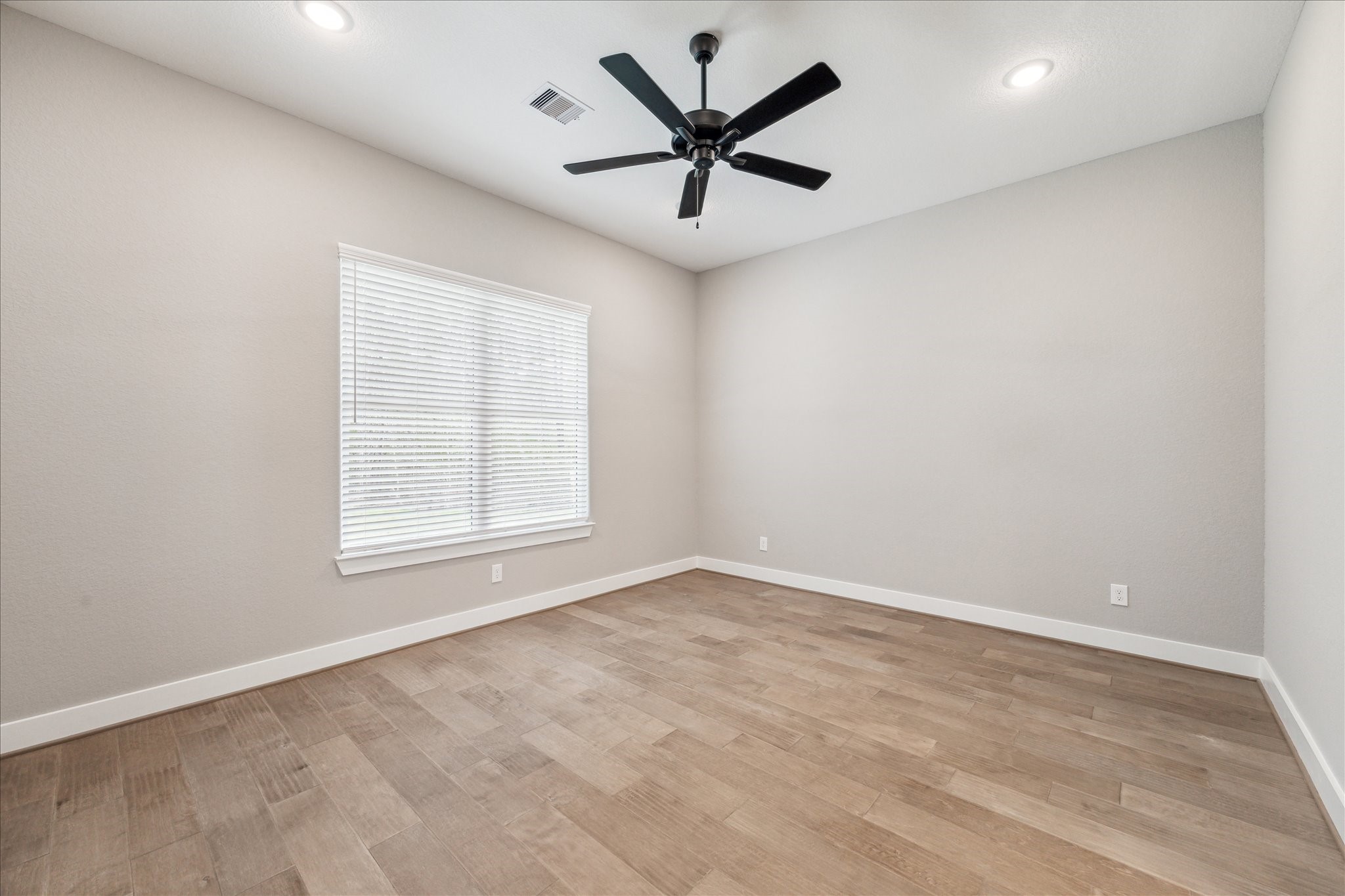 9332 Cedar Bend Property Photo 28