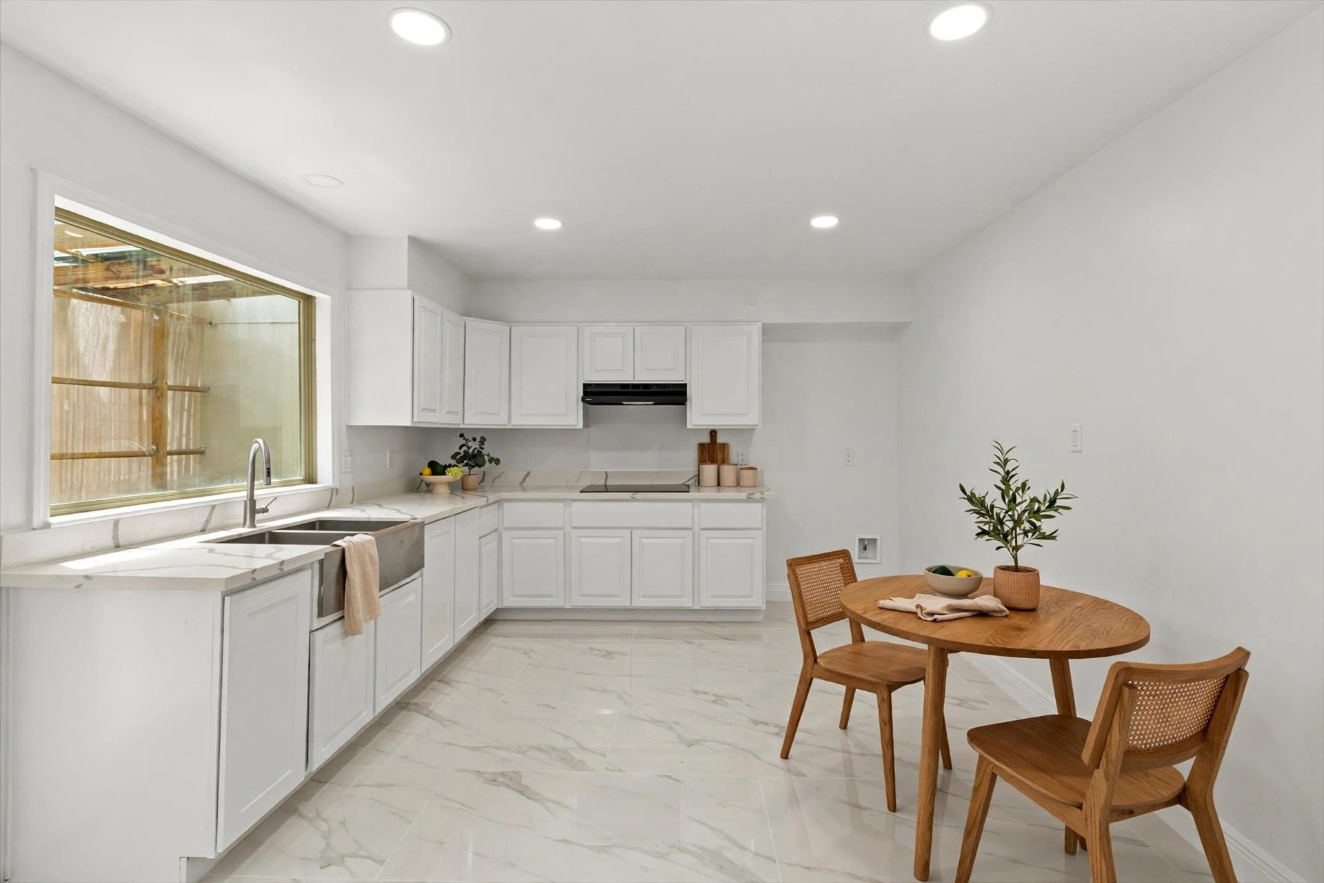12503 Wellington Park Drive Property Photo 12