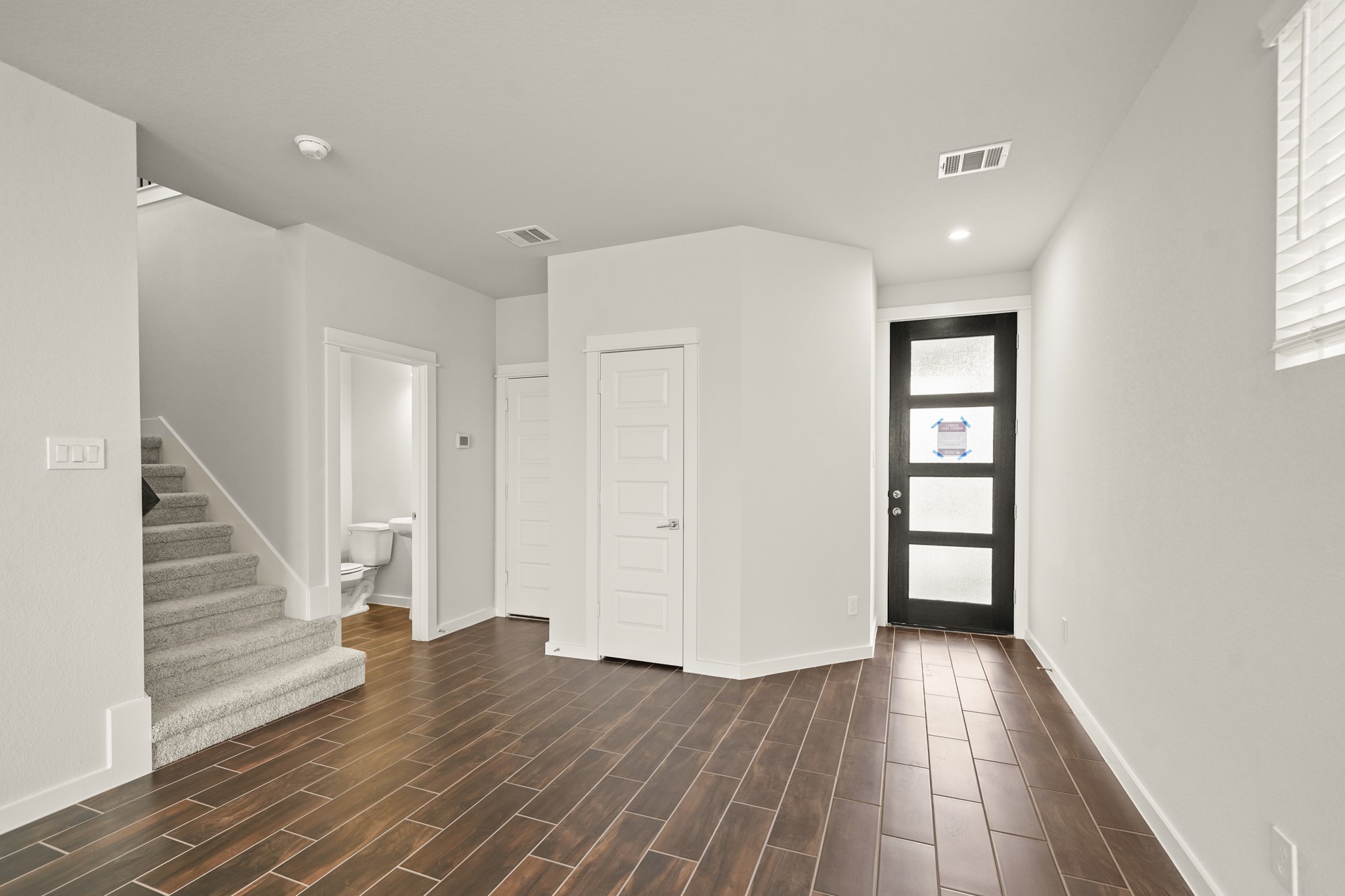 2930 Park Hill Lane Property Photo 2