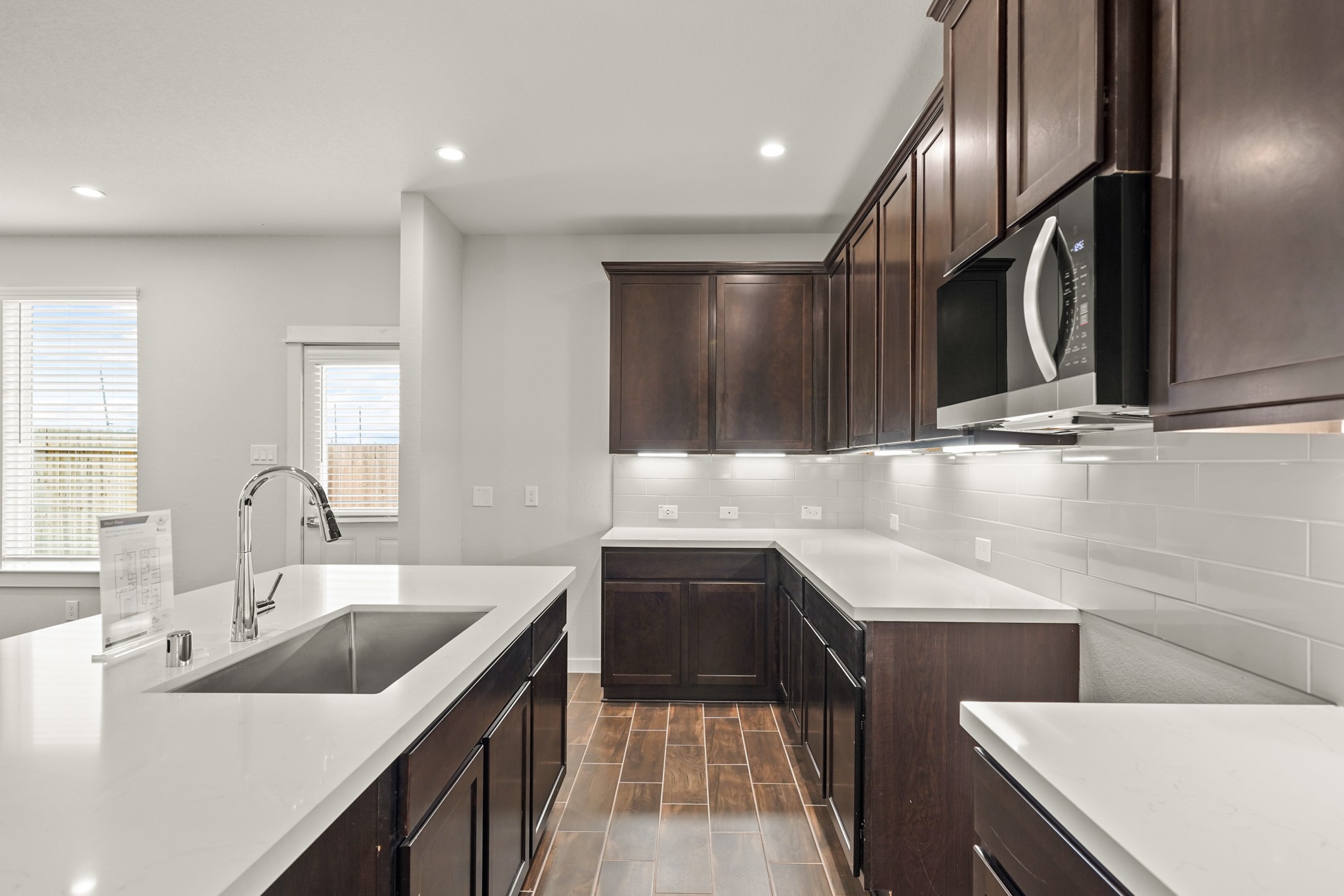 2930 Park Hill Lane Property Photo 4