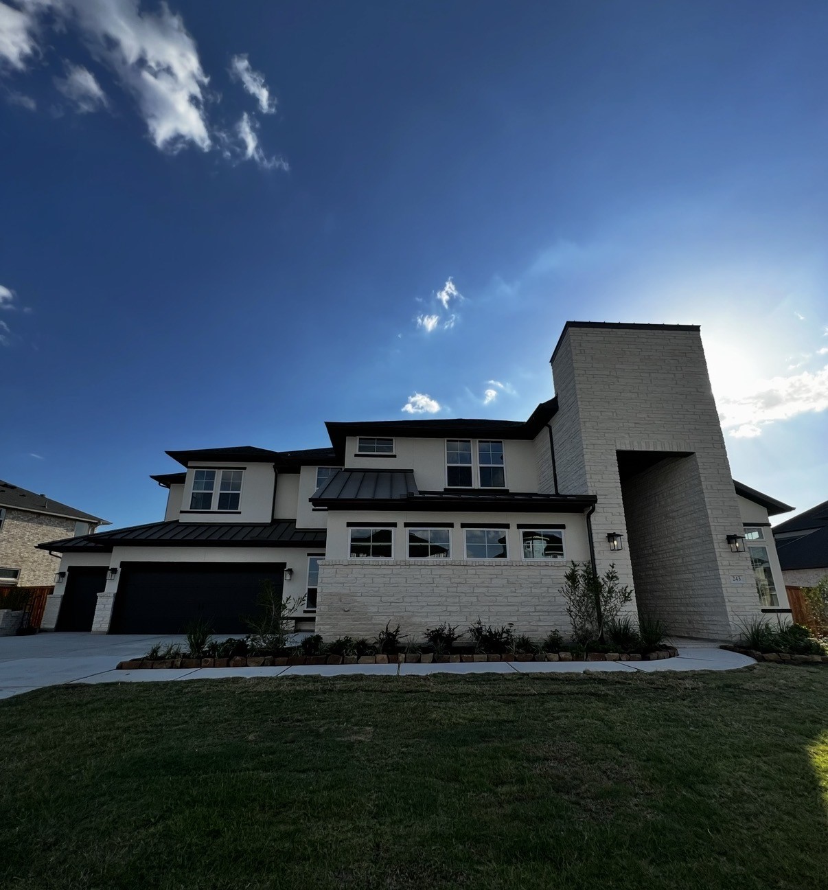 243 Summer Sunrise Drive Property Photo 5