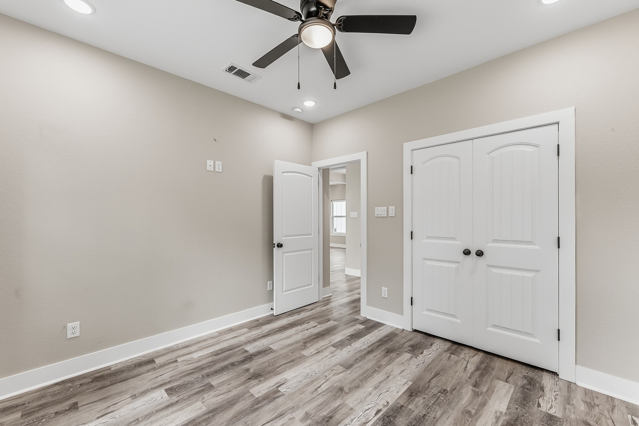 164 Braford Property Photo 9