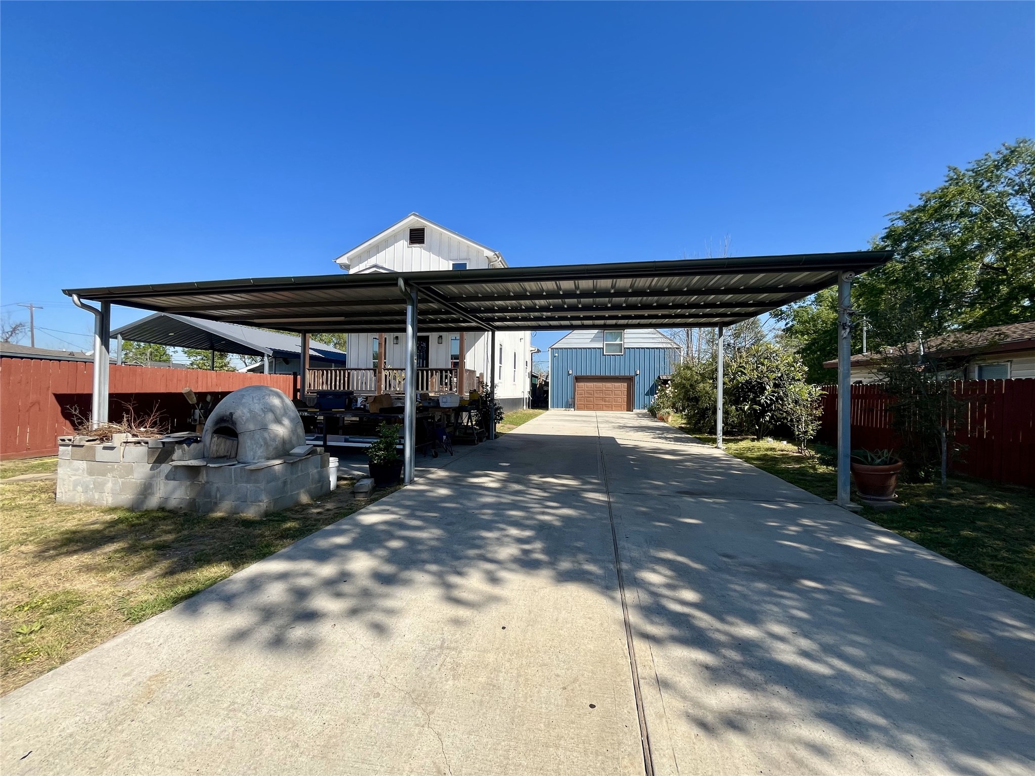 13505 Orleans Street Property Photo 3