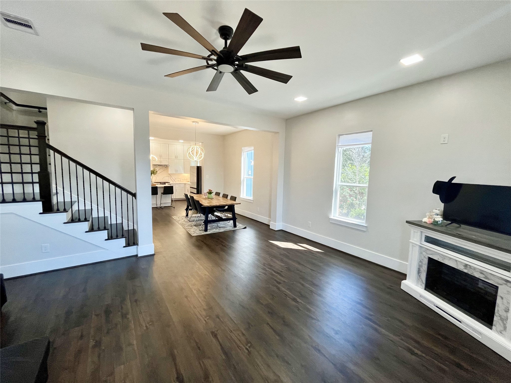 13505 Orleans Street Property Photo 8