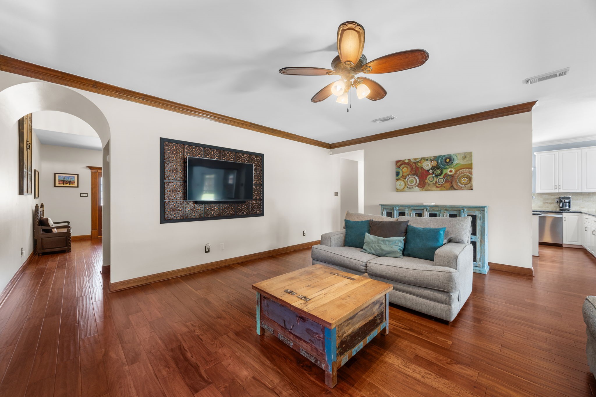 1703 Wyndale Court Property Photo 8