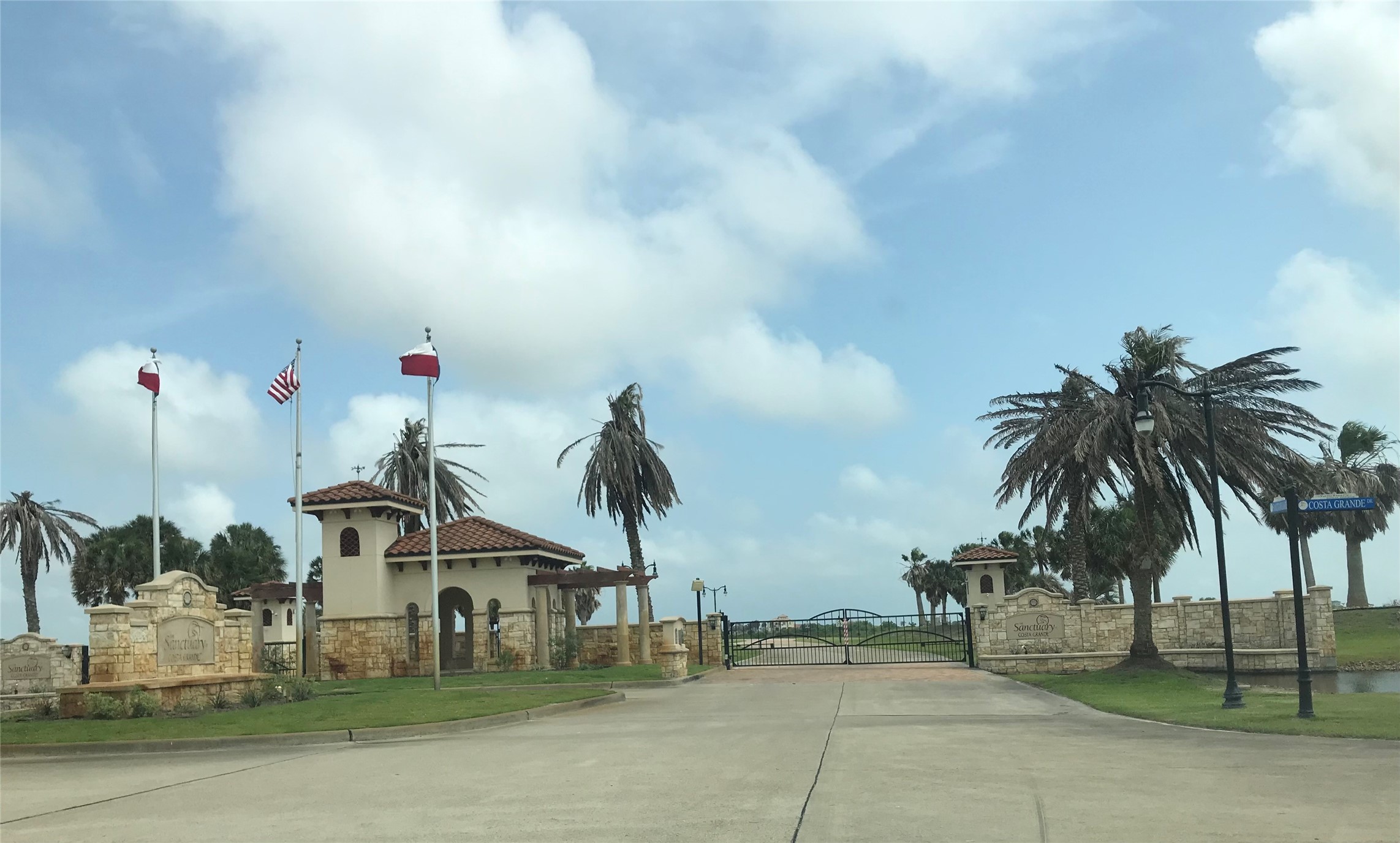 The Sanctuary Subd Phase Bueno Vista Crt Court Property Photo 1
