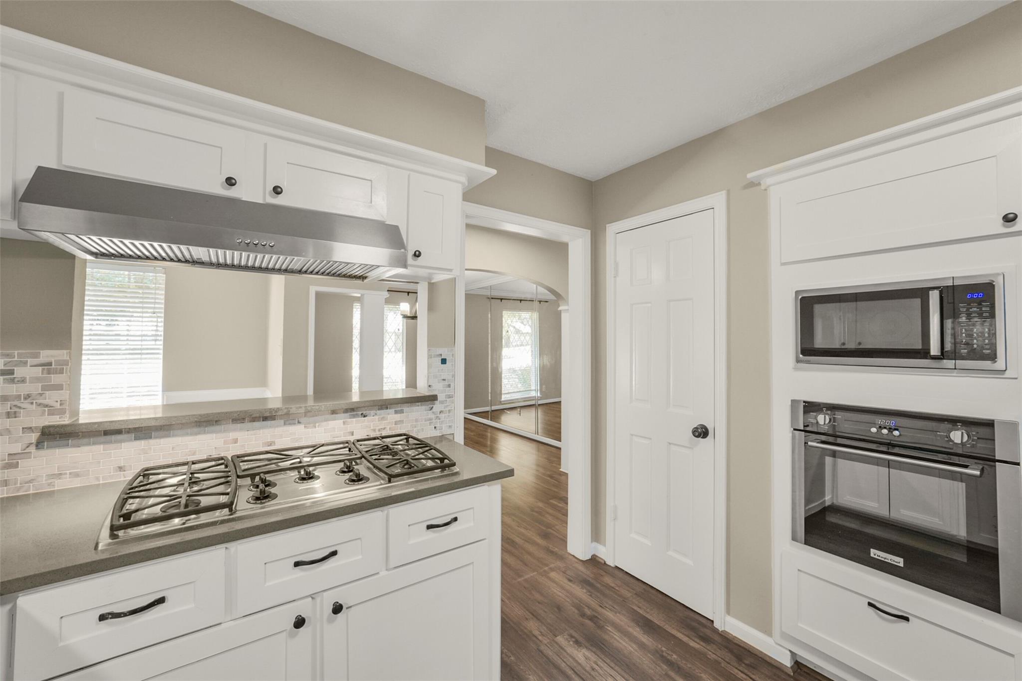 25302 Fairbrook Lane Property Photo 11