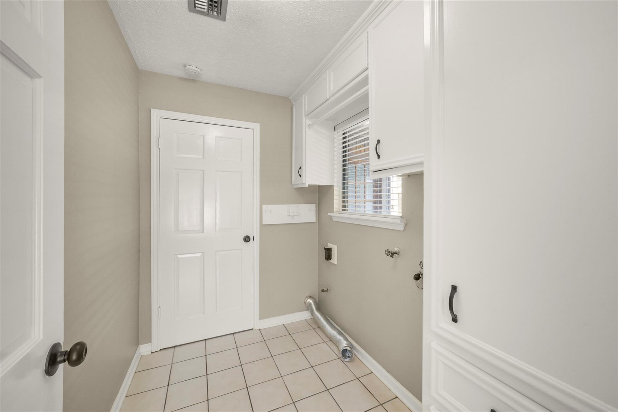 25302 Fairbrook Lane Property Photo 24