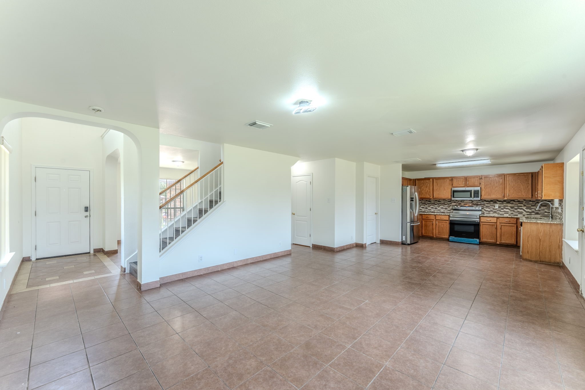 1339 Diamond Bluff Property Photo 3