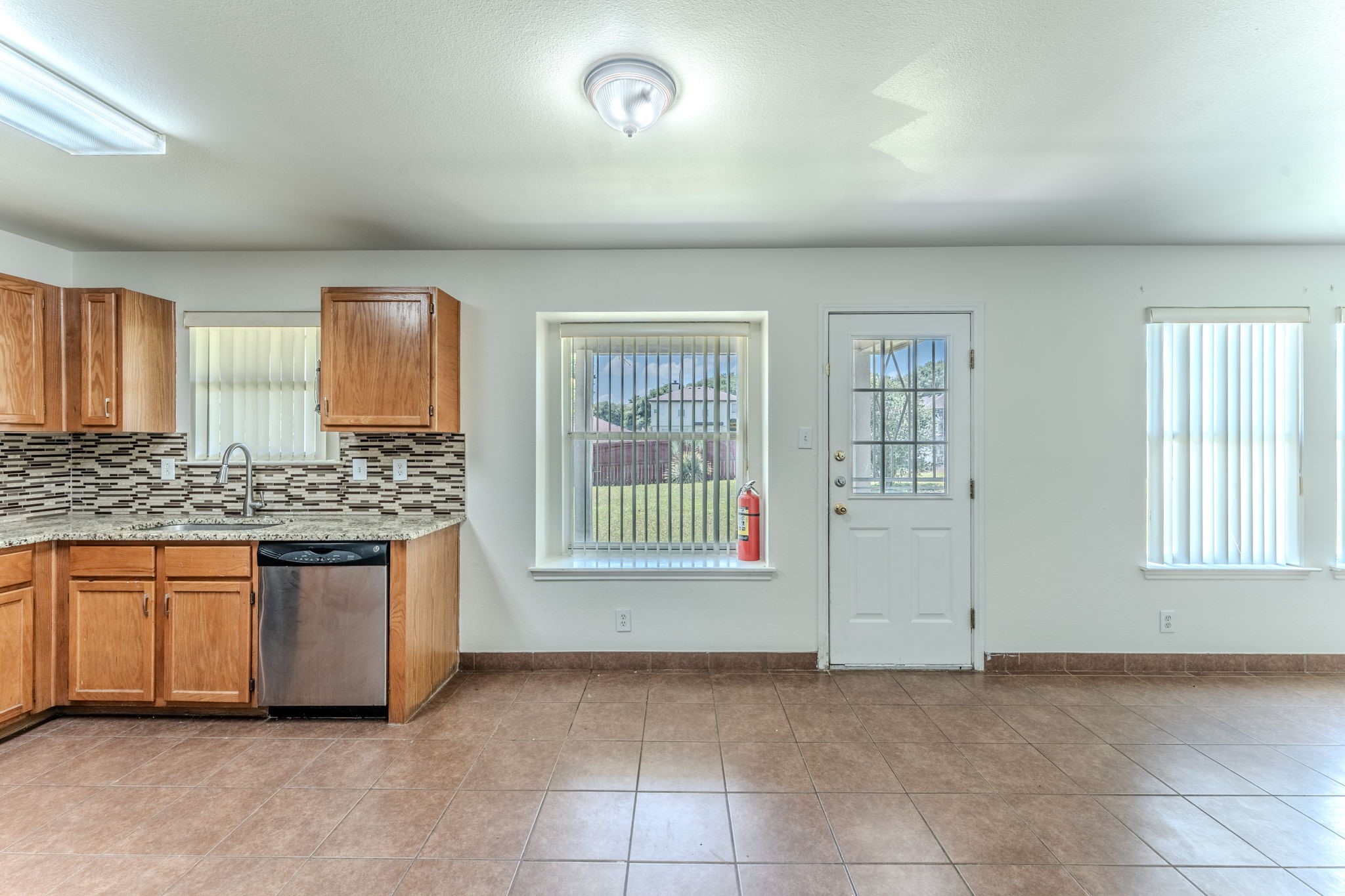 1339 Diamond Bluff Property Photo 6