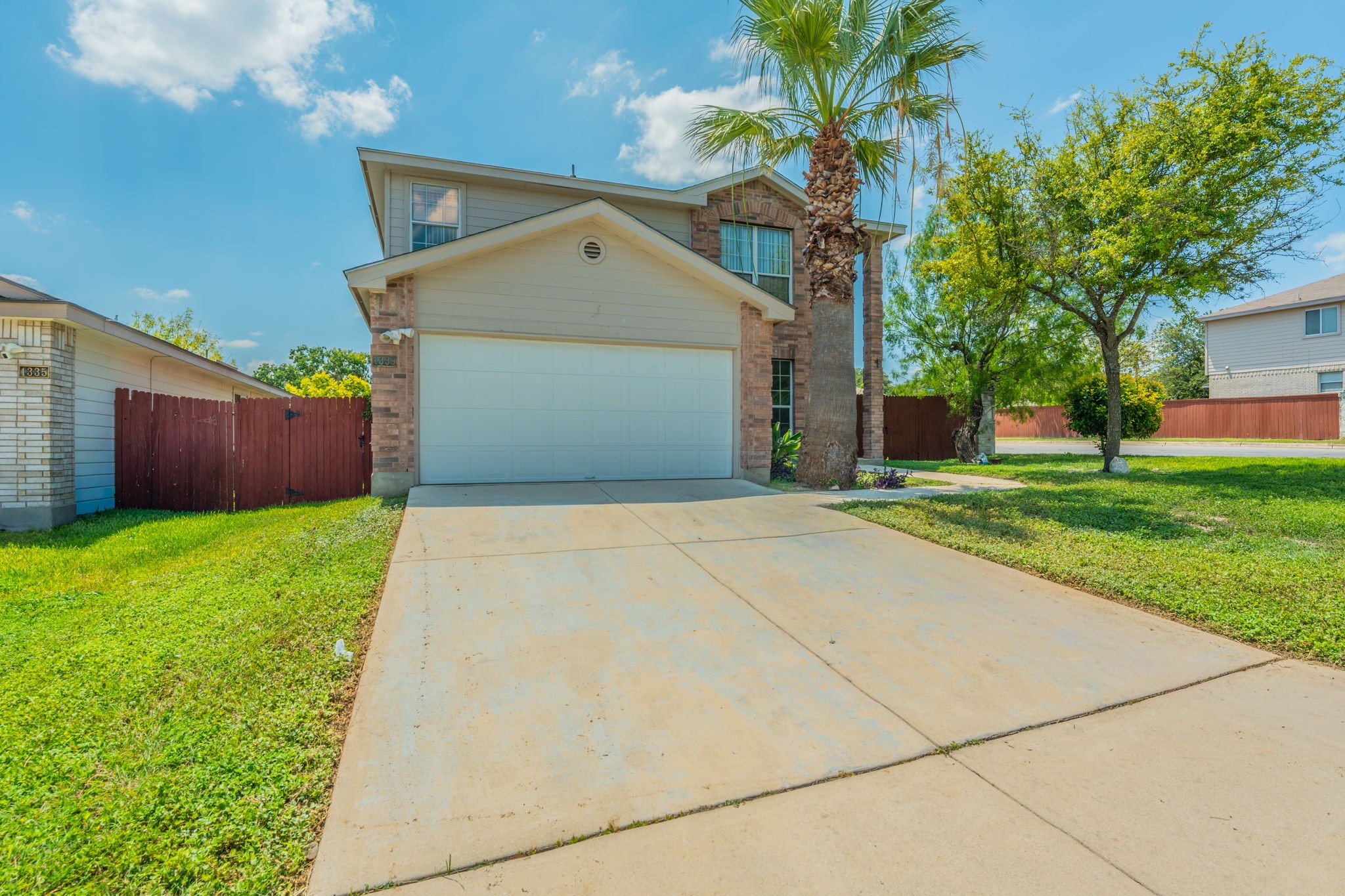 1339 Diamond Bluff Property Photo 21