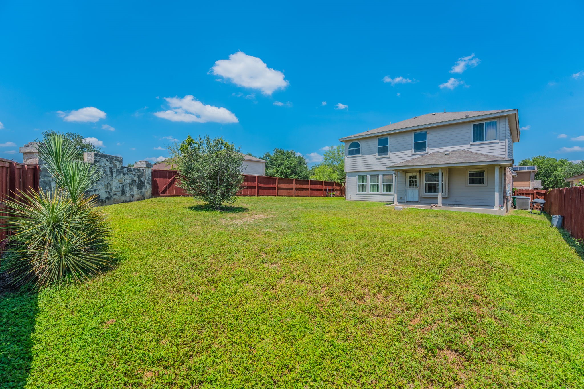 1339 Diamond Bluff Property Photo 24