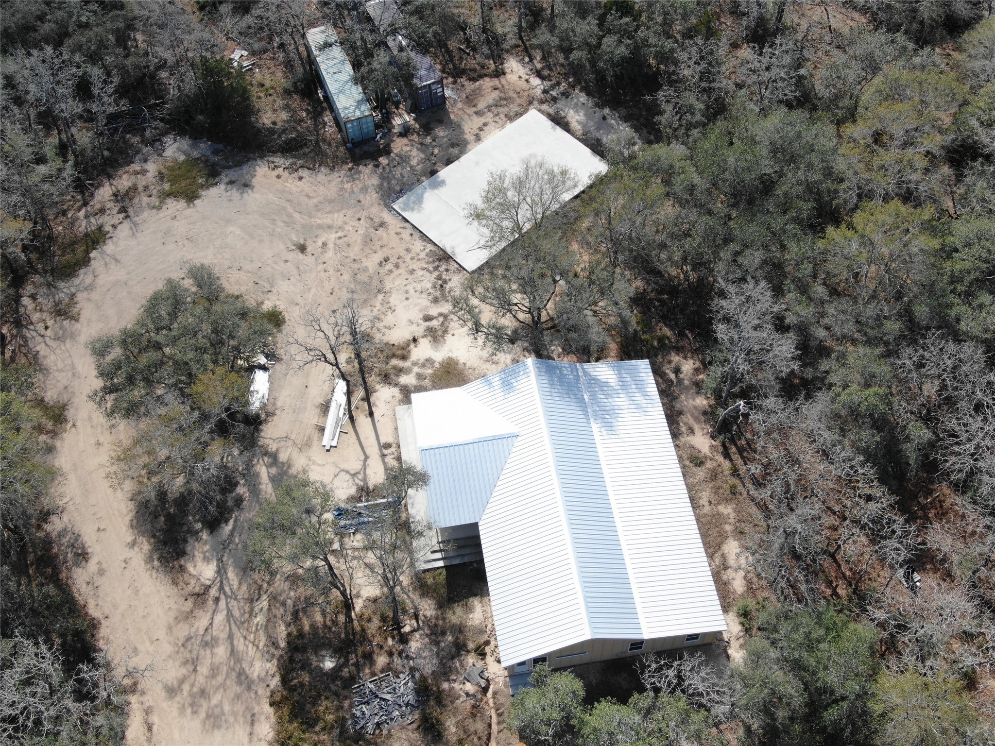 1044 Reeves Road Property Photo 4