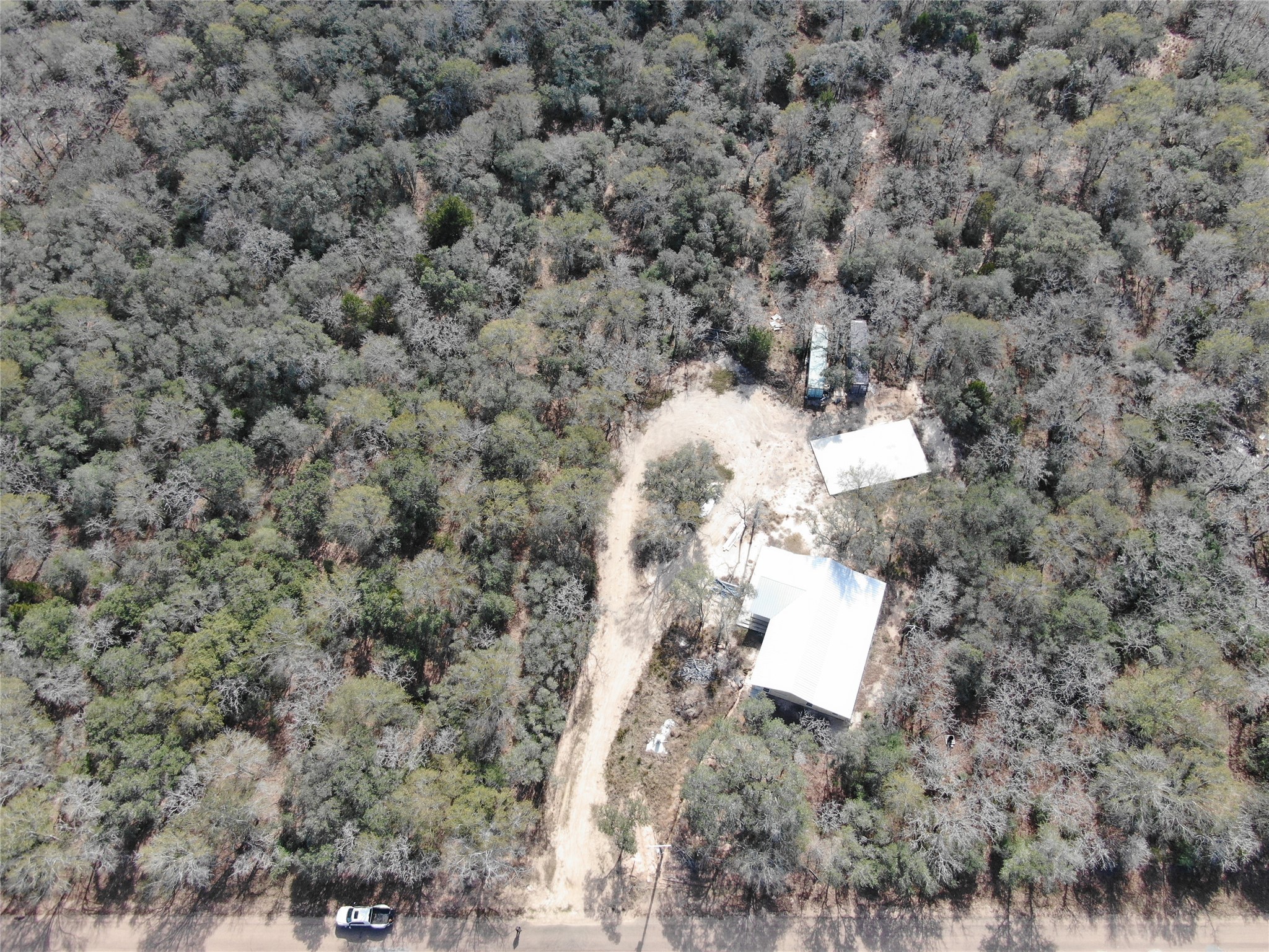 1044 Reeves Road Property Photo 5