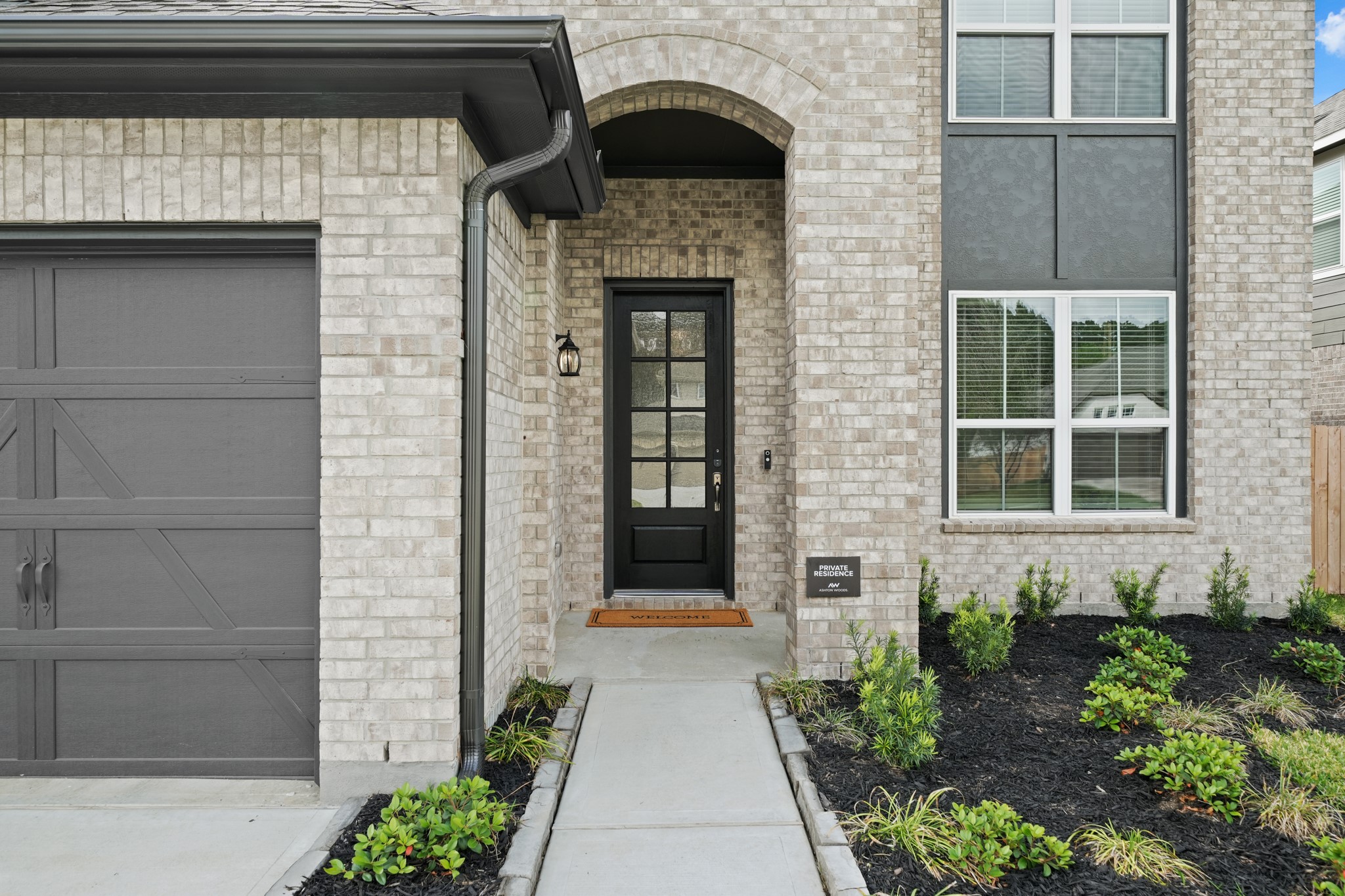 24531 Greeley Lake Drive Property Photo 5