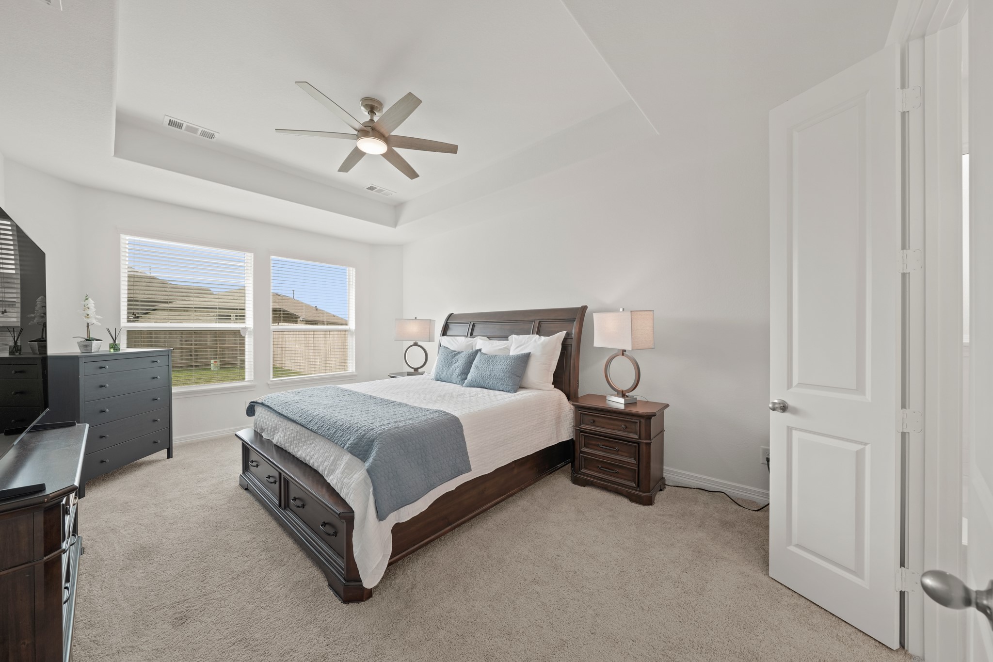 24531 Greeley Lake Drive Property Photo 11