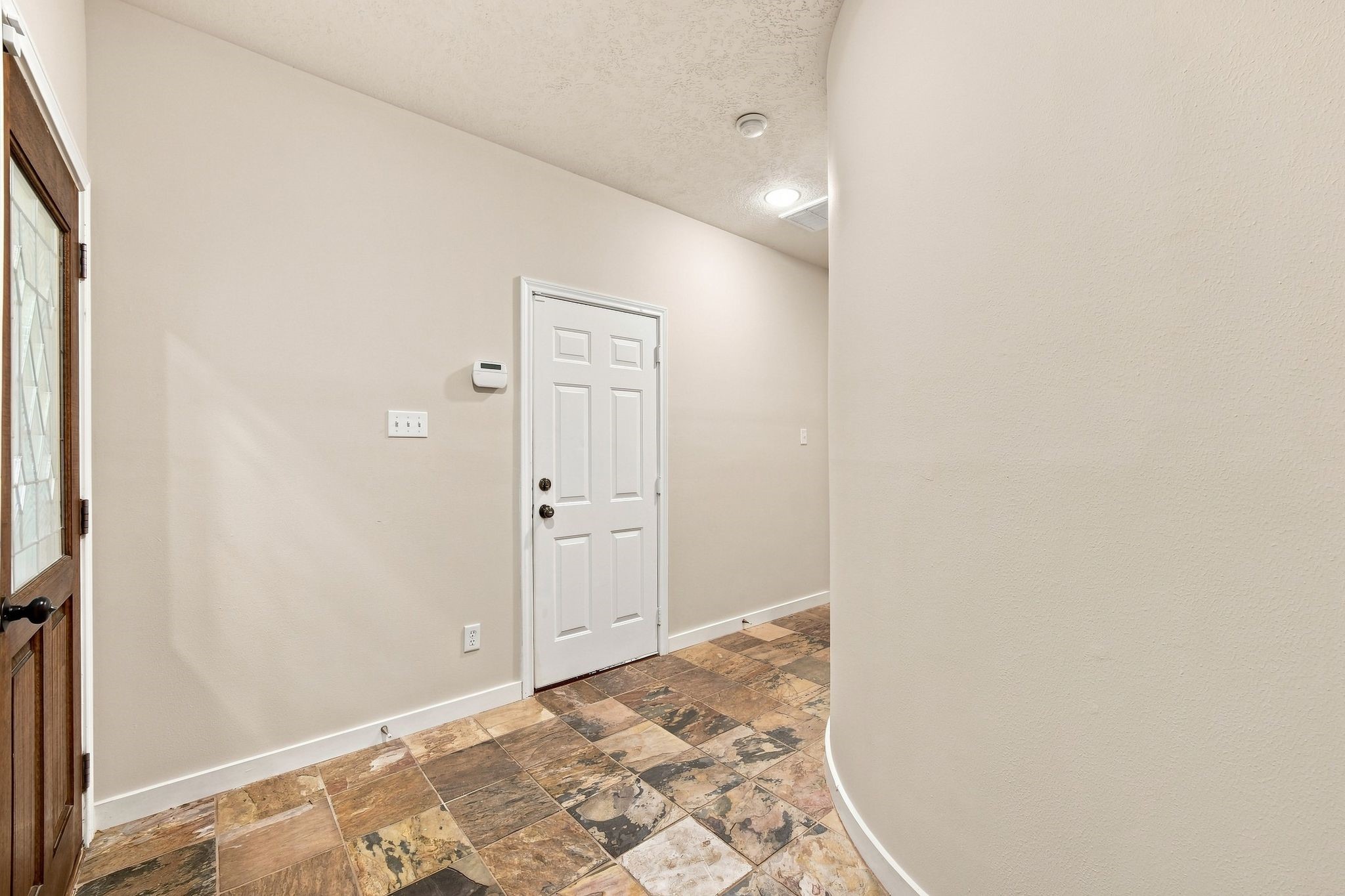 1333 W 21st Street B Property Photo 9
