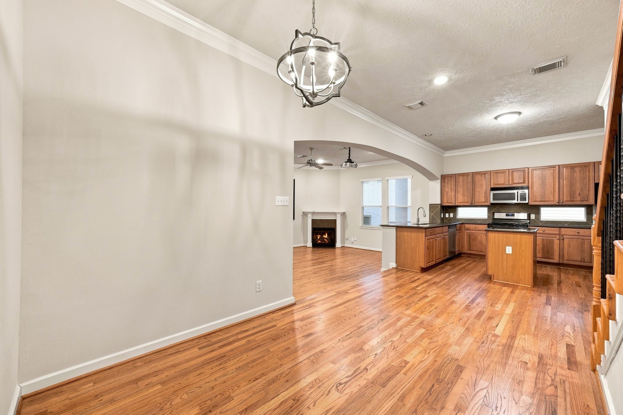1333 W 21st Street B Property Photo 17