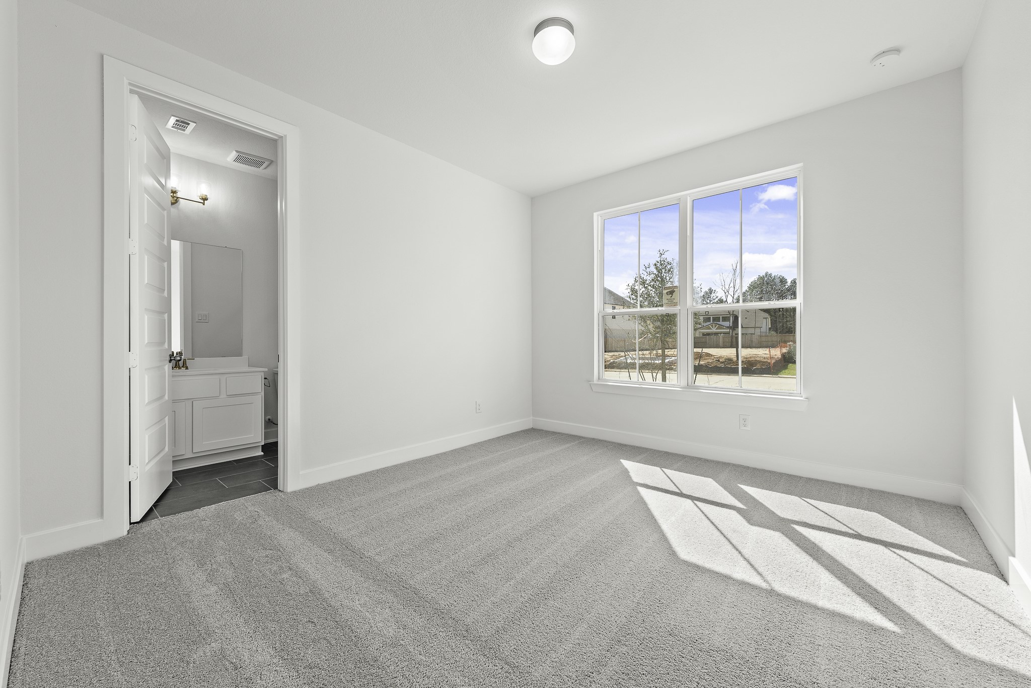 5118 Nesbit Path Property Photo 12